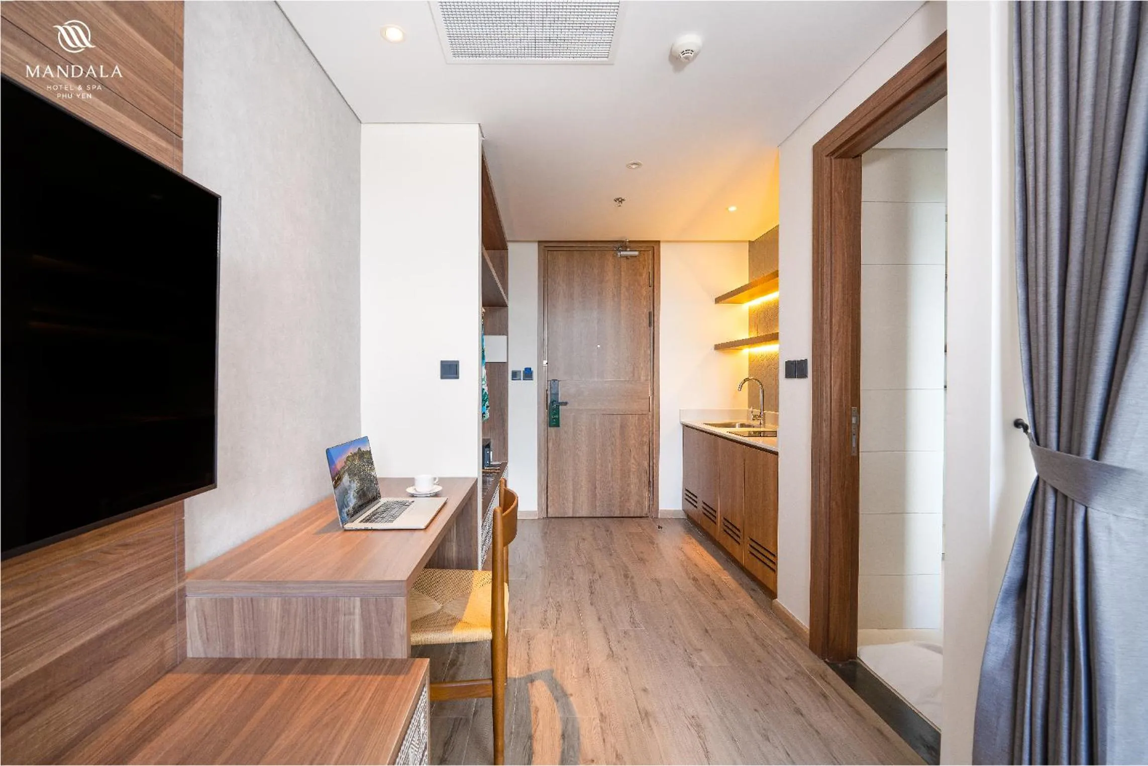 hair dresser in M Continental by Mandala Phu Yen - 24hours Stay