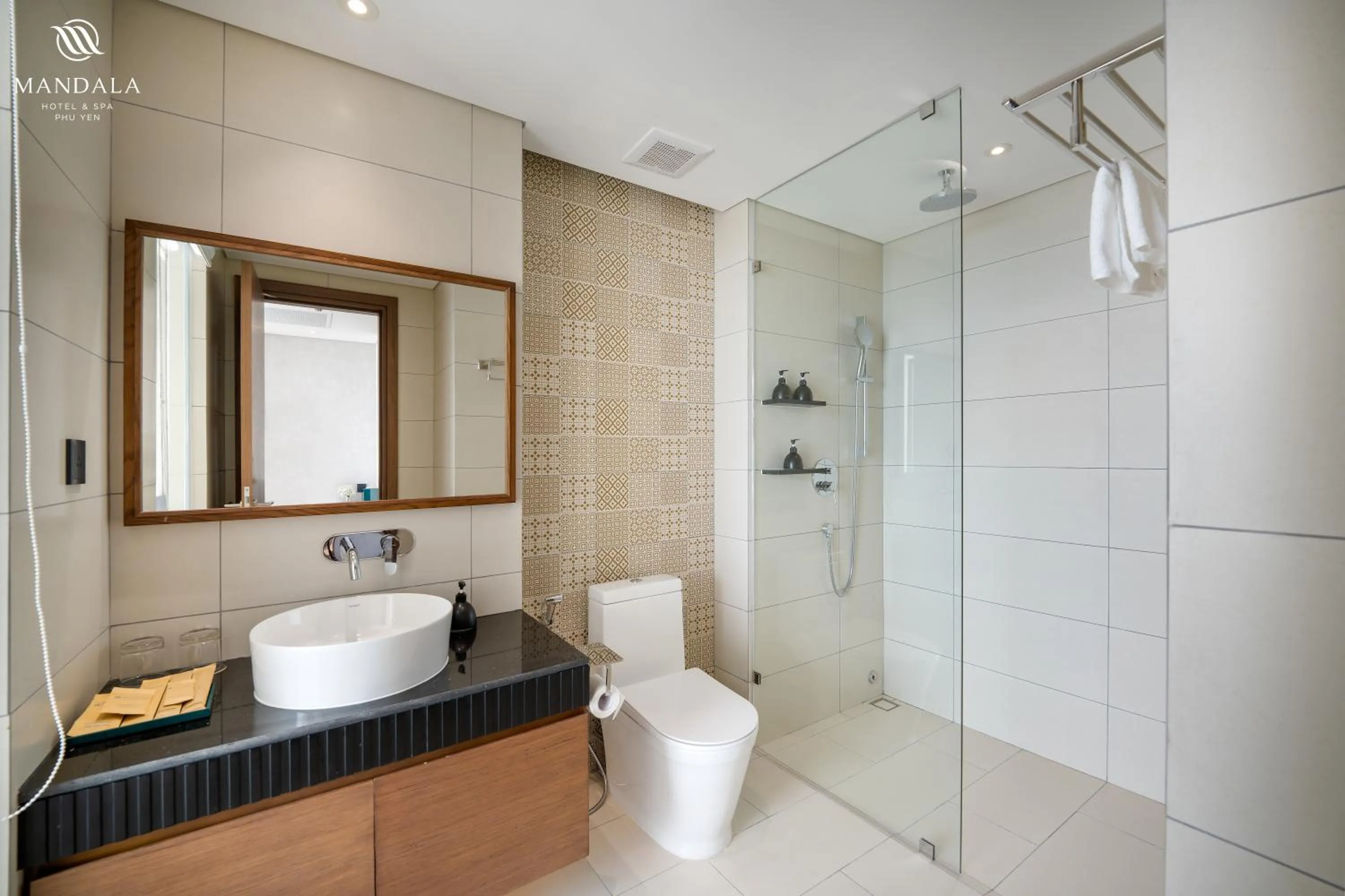 Bathroom in M Continental by Mandala Phu Yen - 24hours Stay