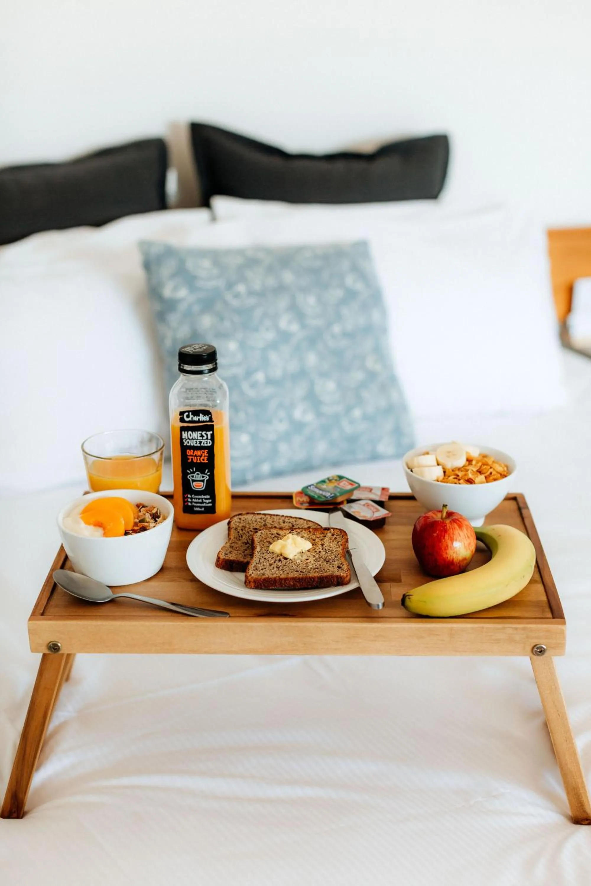 Breakfast, Bed in Akaroa Criterion Motel