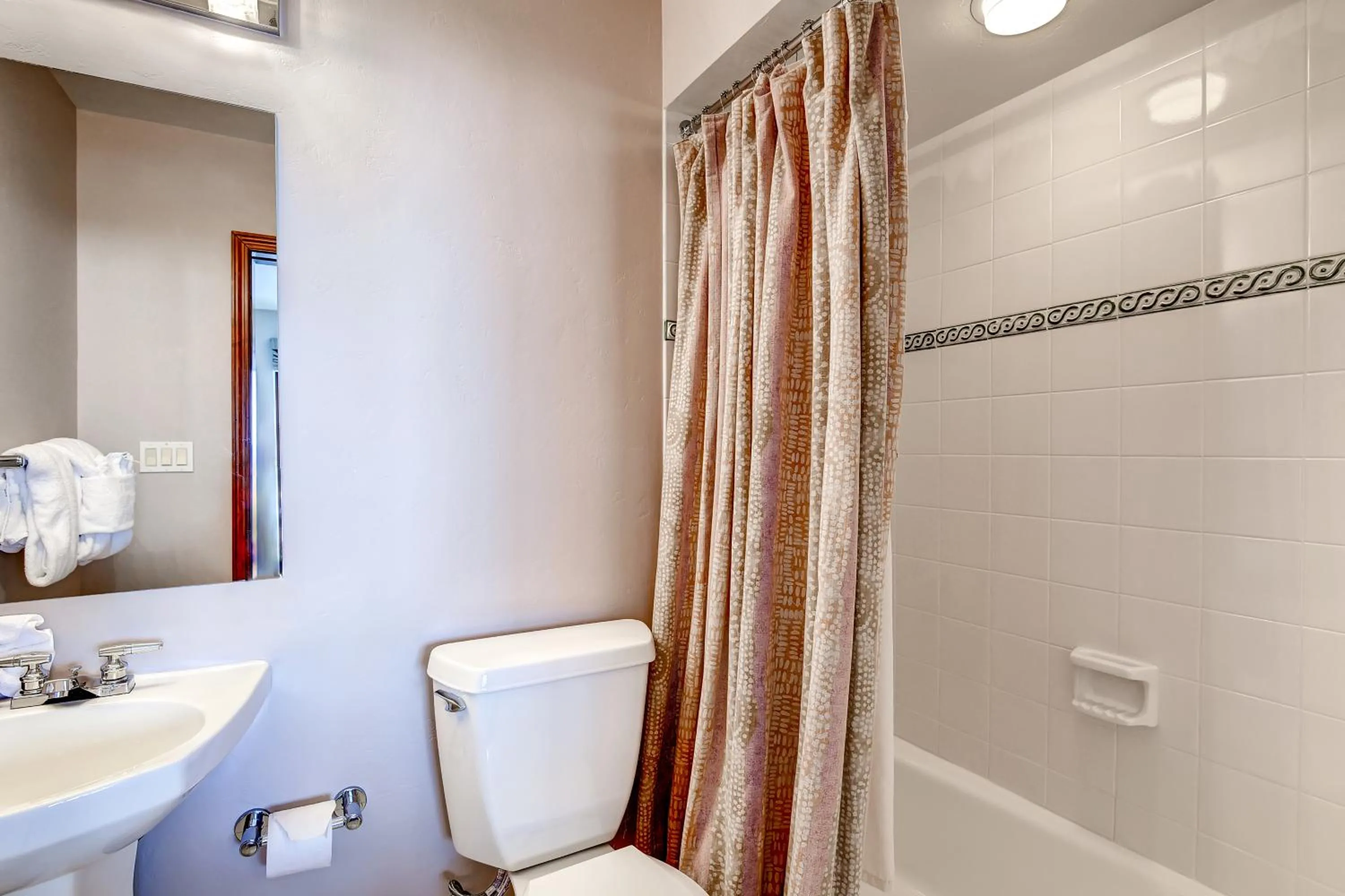 Bathroom in St James Beaver Creek, A Vail Resorts Property
