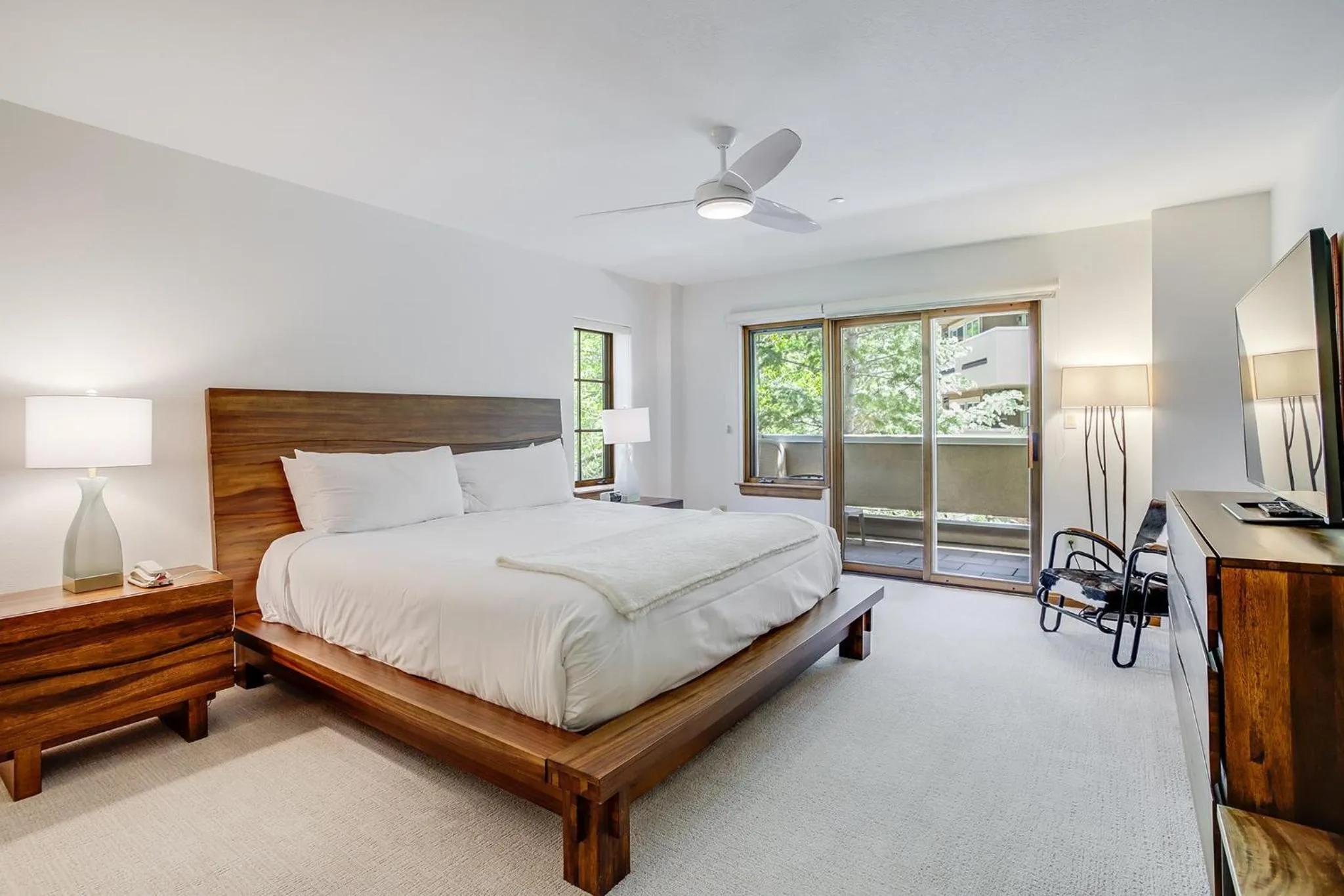 Photo of the whole room, Bed in St James Beaver Creek, A Vail Resorts Property