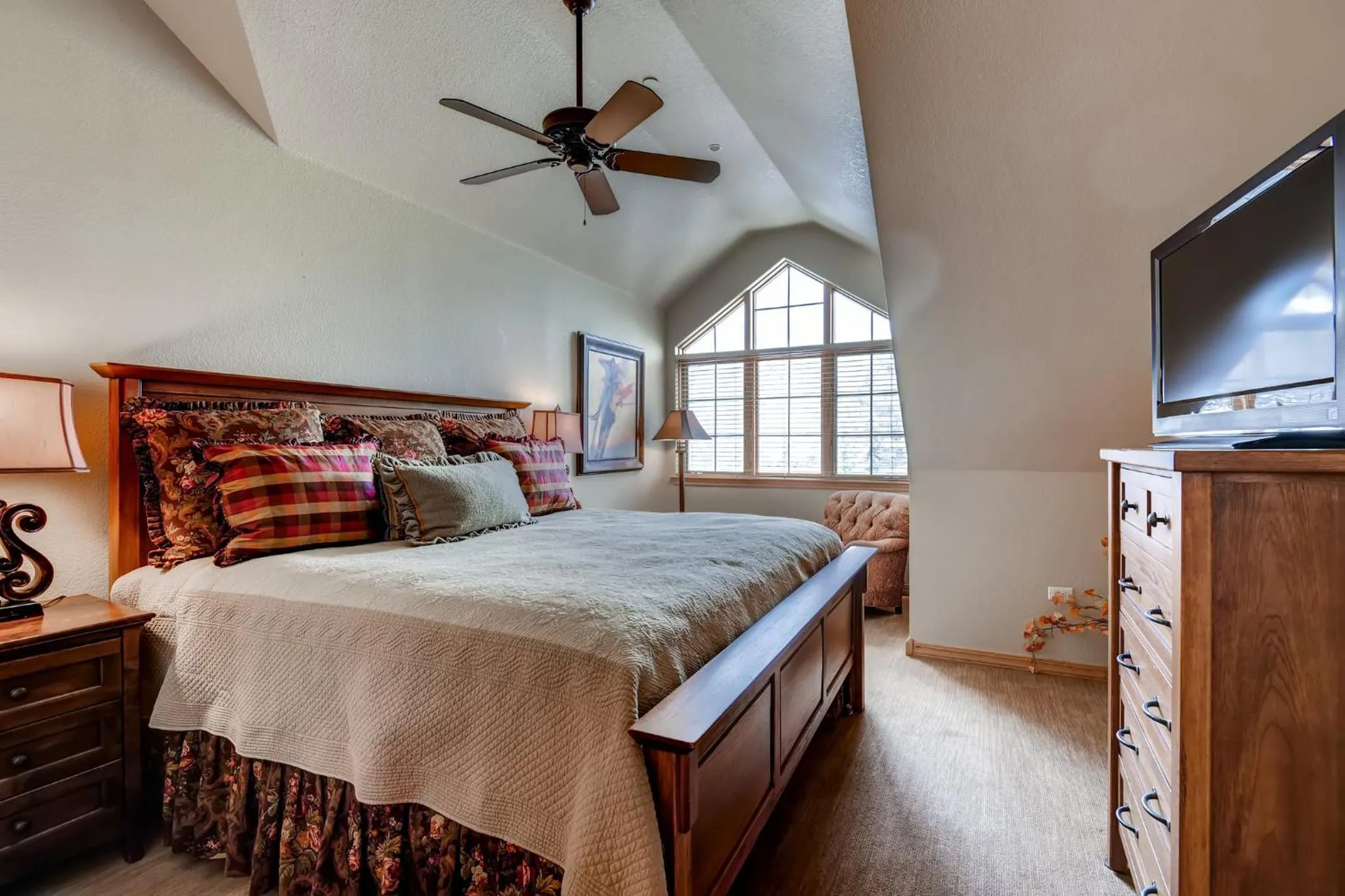 Photo of the whole room, Bed in St James Beaver Creek, A Vail Resorts Property