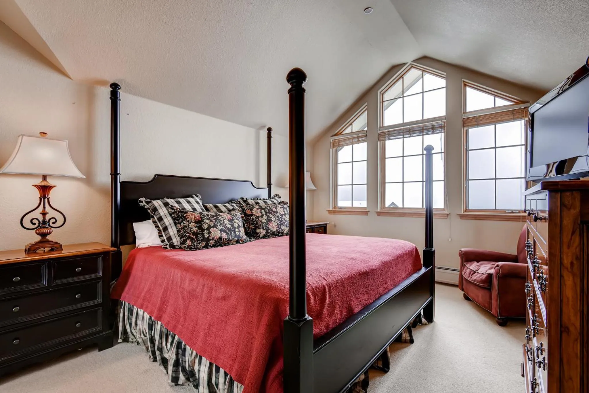 Photo of the whole room, Bed in St James Beaver Creek, A Vail Resorts Property