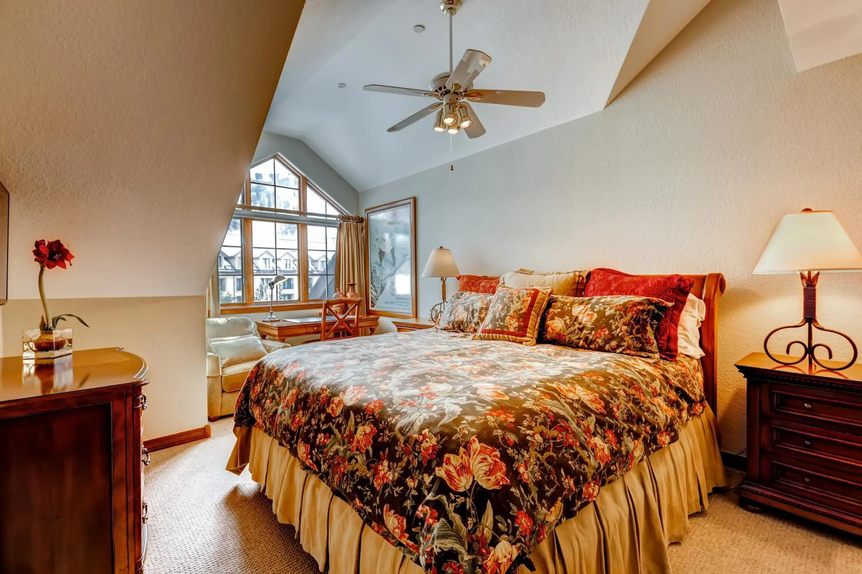 Bedroom, Bed in St James Beaver Creek, A Vail Resorts Property