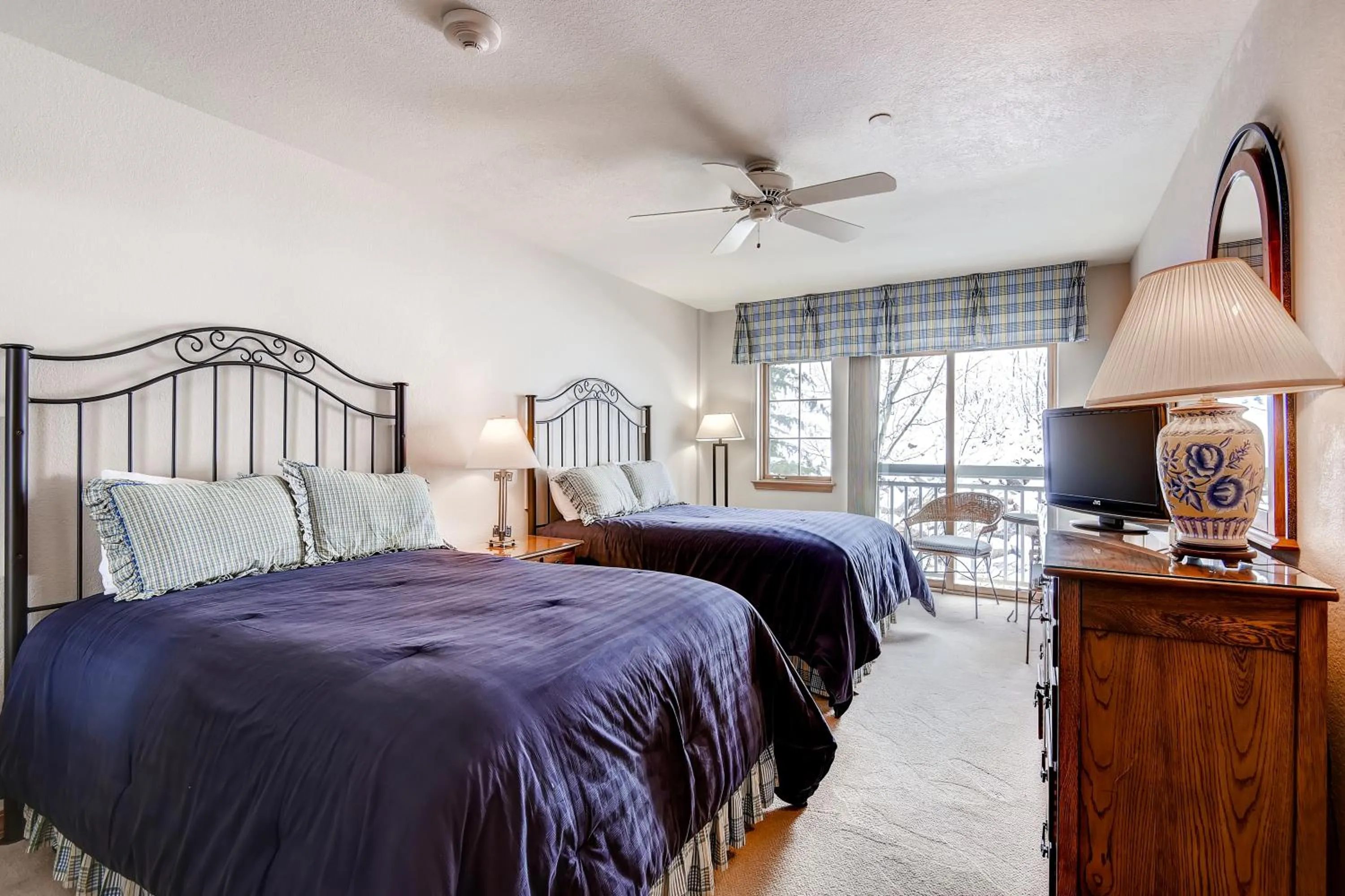 Bedroom, Bed in St James Beaver Creek, A Vail Resorts Property