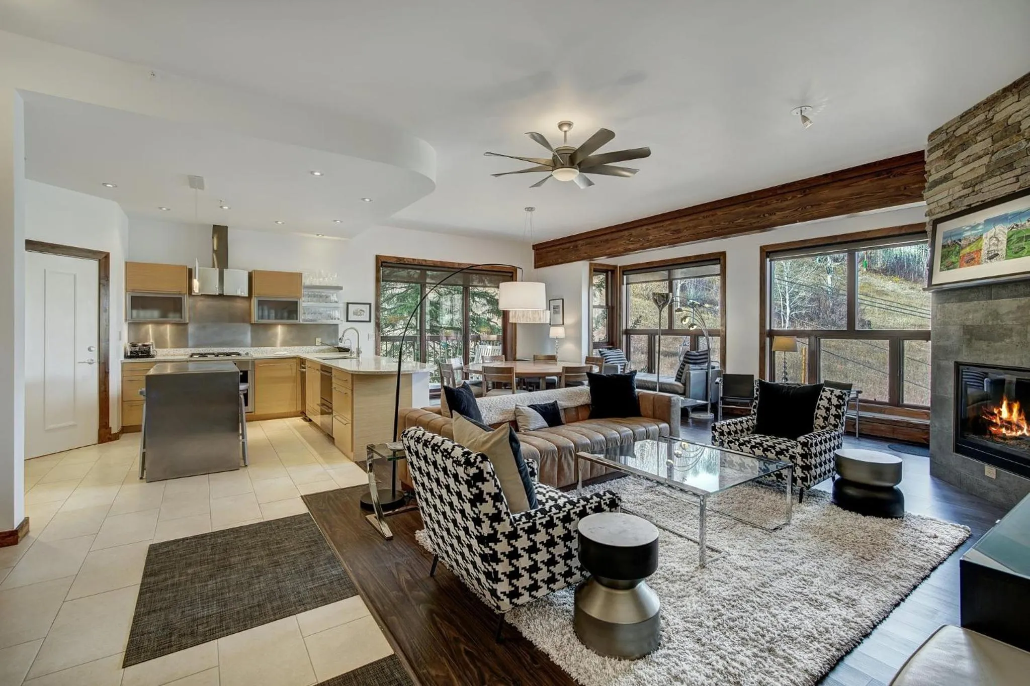 Living room in The Osprey at Beaver Creek, a RockResort