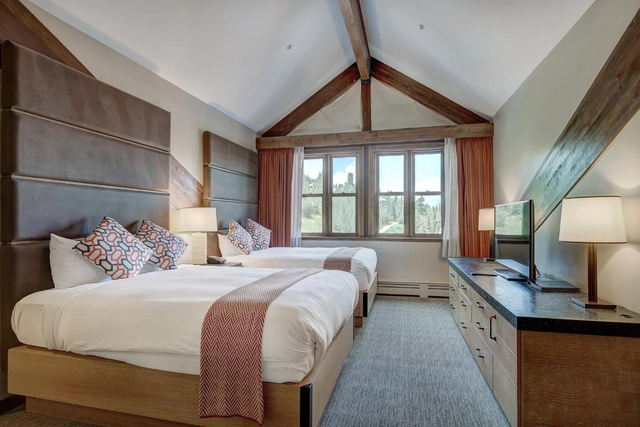 Photo of the whole room, Bed in The Osprey at Beaver Creek, a RockResort