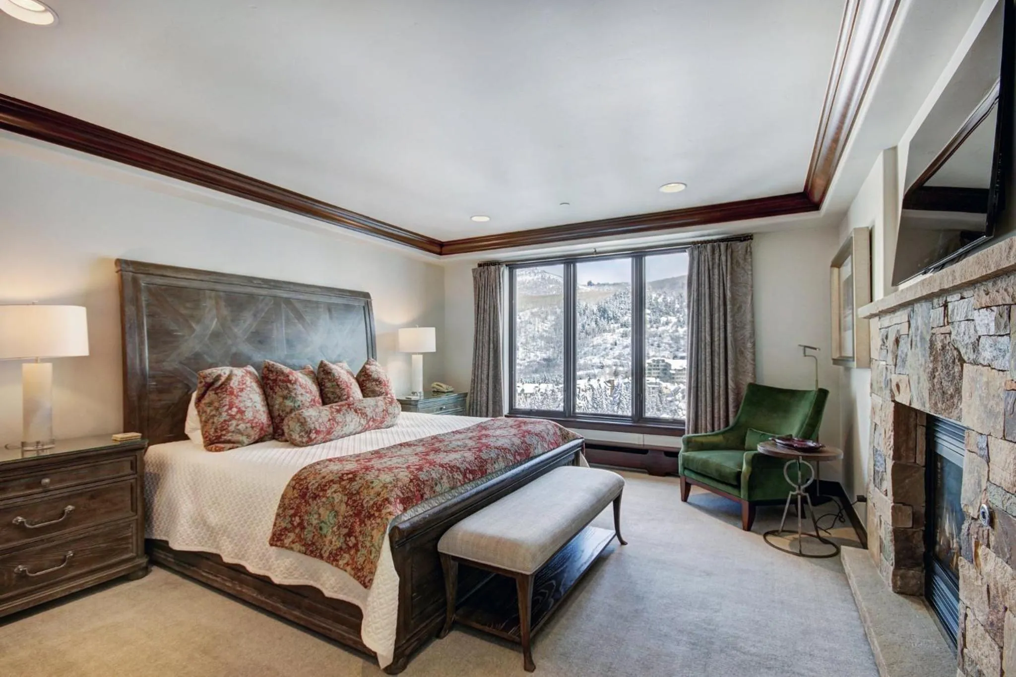 Bedroom, Bed in The Pines Lodge, a RockResort, by Vail Resorts