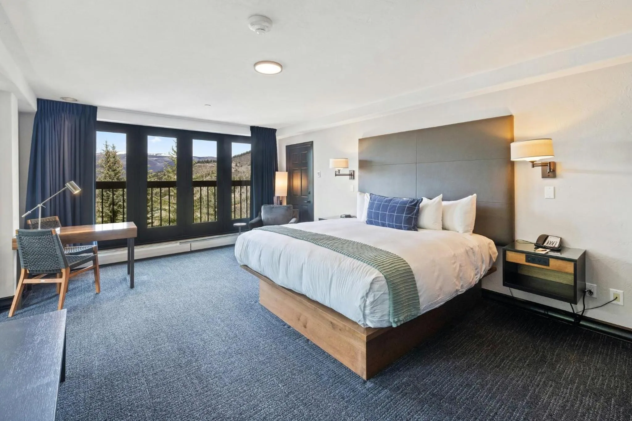 Bedroom, Bed in The Pines Lodge, a RockResort, by Vail Resorts