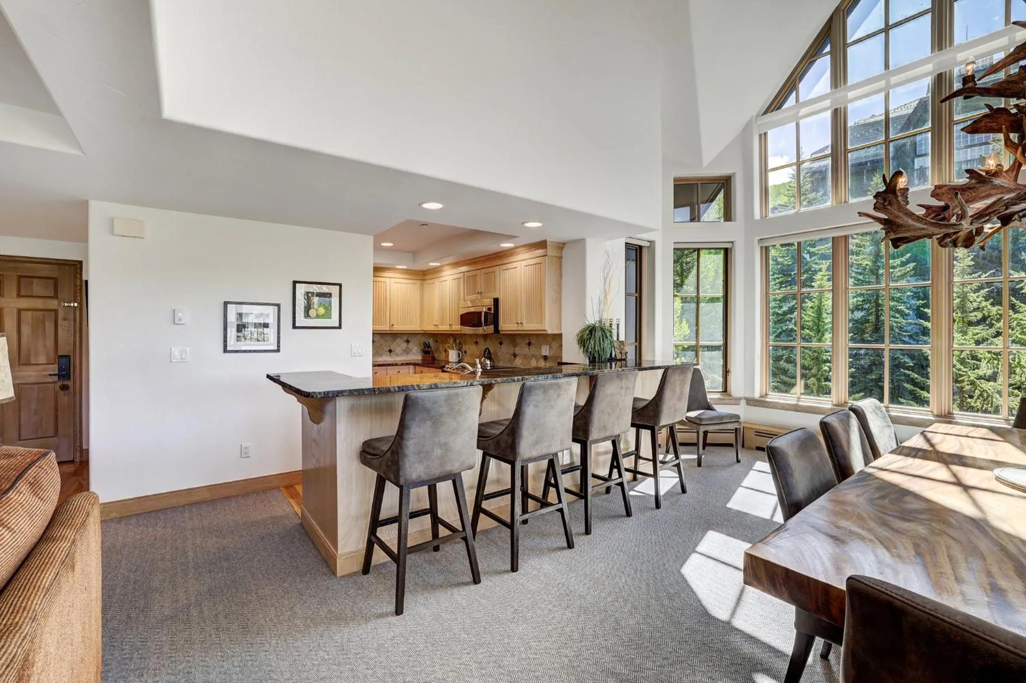 Restaurant/places to eat in The Pines Lodge, a RockResort, by Vail Resorts