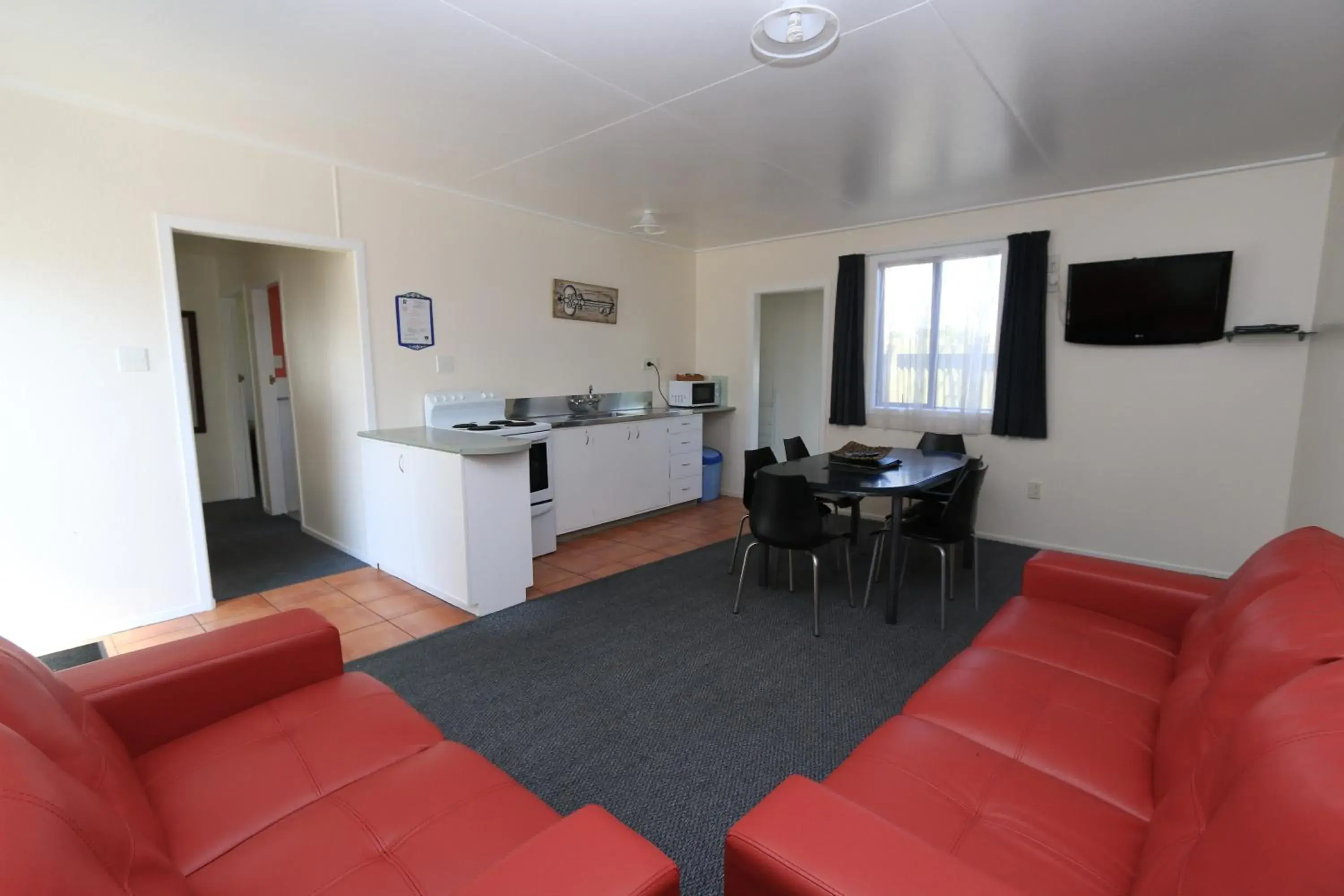Three-Bedroom Family Apartment in New Plymouth TOP 10 Holiday Park Three-Bedroom Family Apartment in New Plymouth TOP 10 Holiday Park