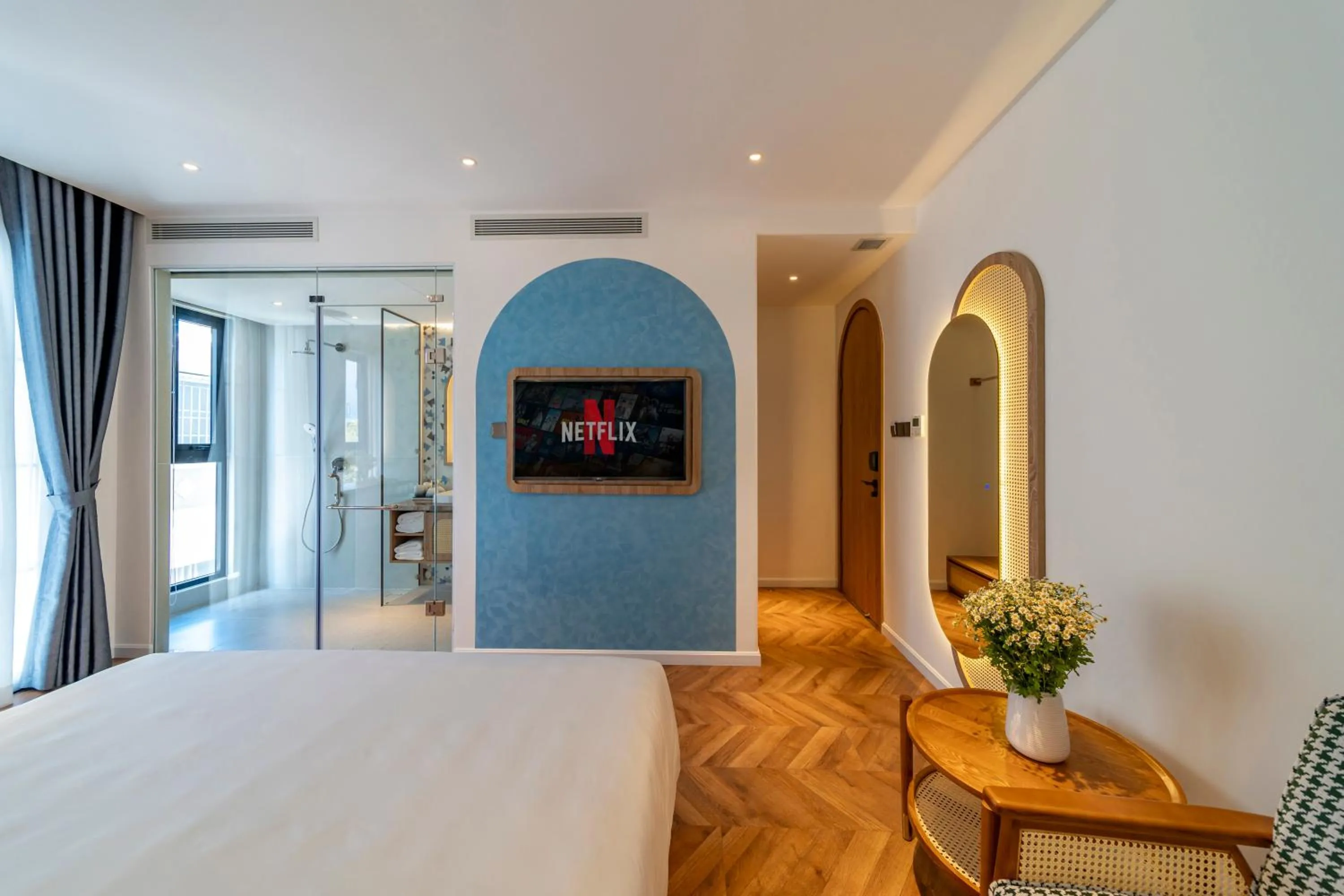 Bedroom, Bed in V Boutique Hotel - Complimentary refreshments