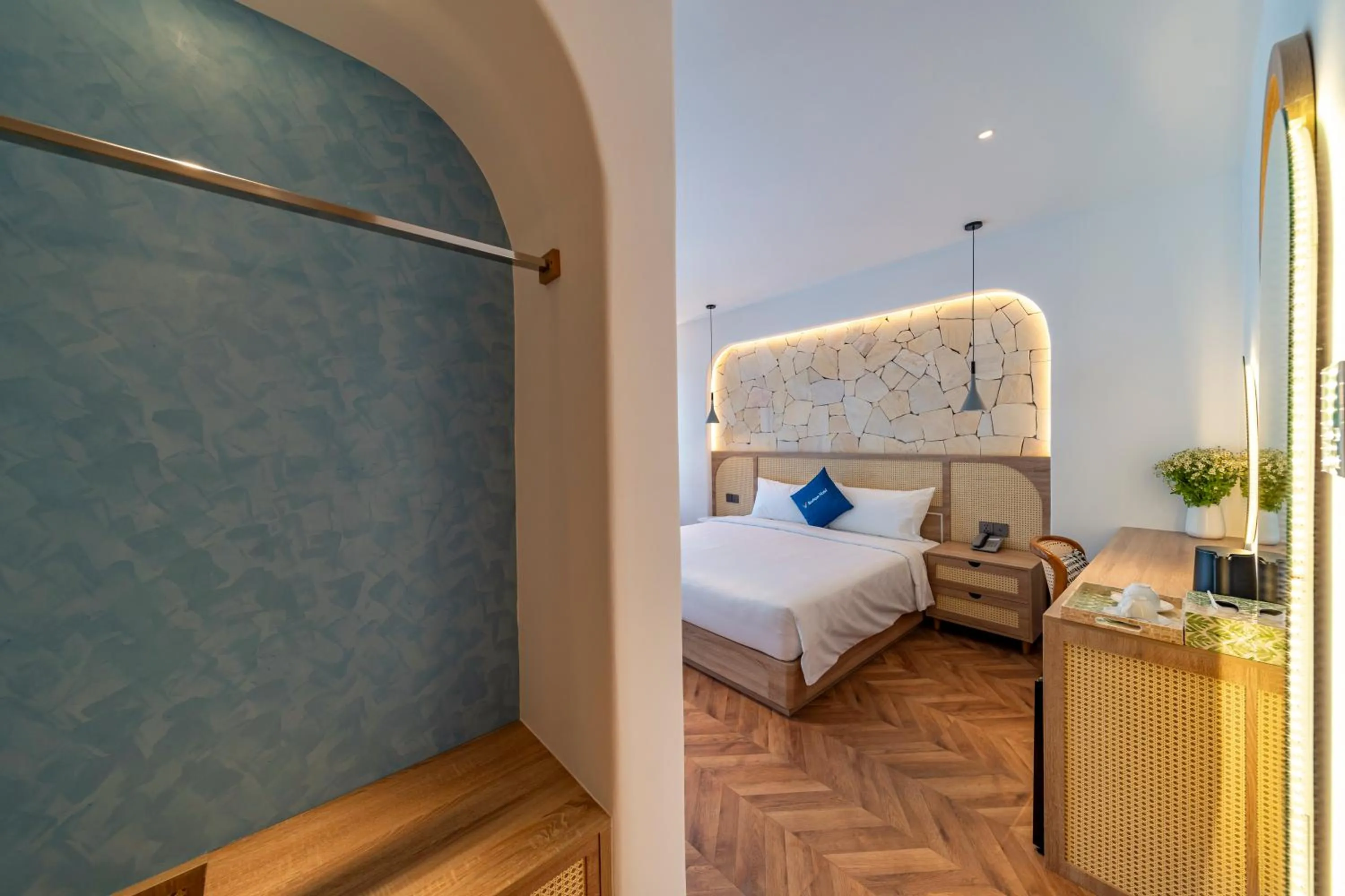 Bedroom, Bed in V Boutique Hotel - Complimentary refreshments