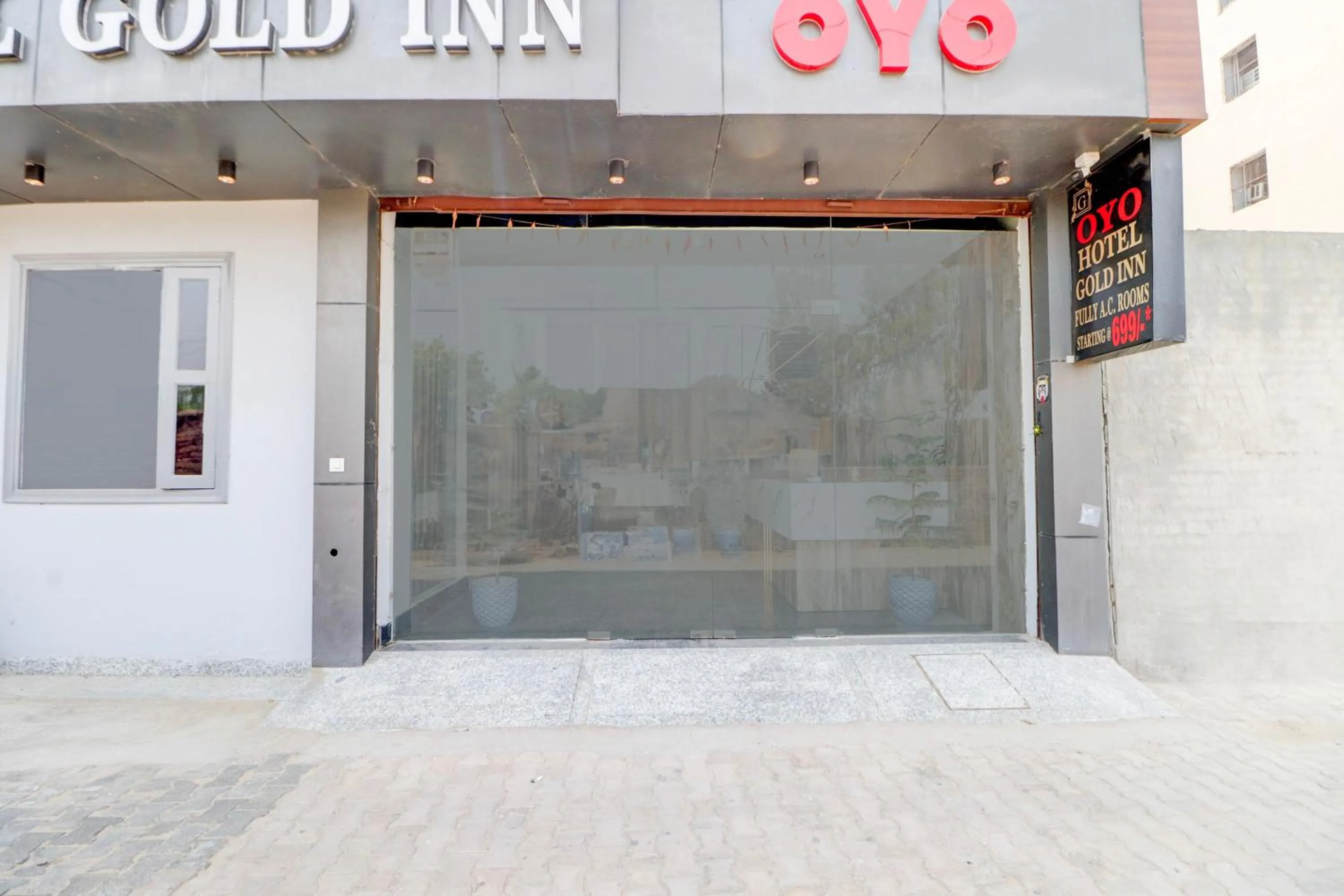 Facade/entrance in Super Hotel O Gold Inn