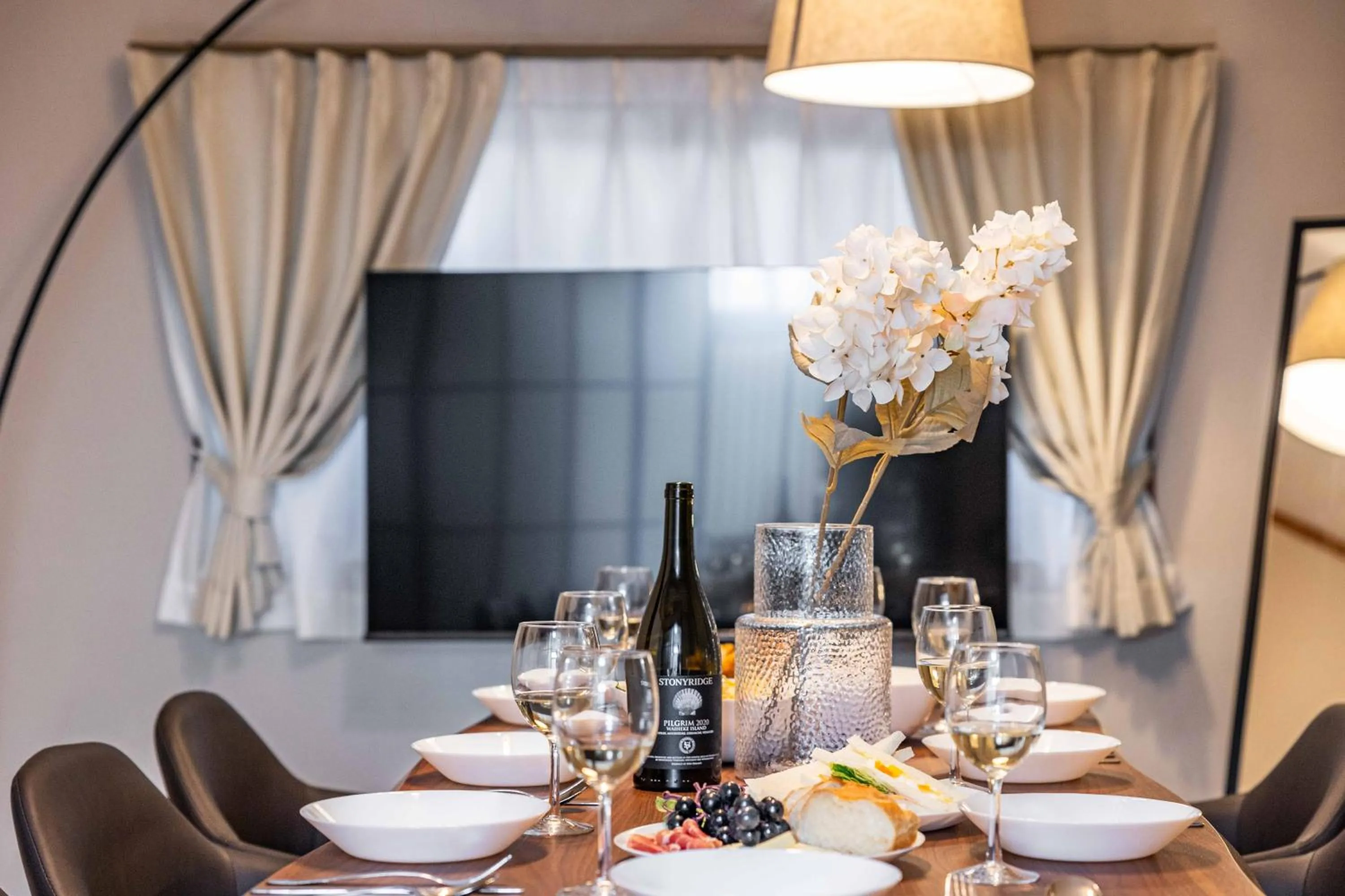 Dining area in Bianco