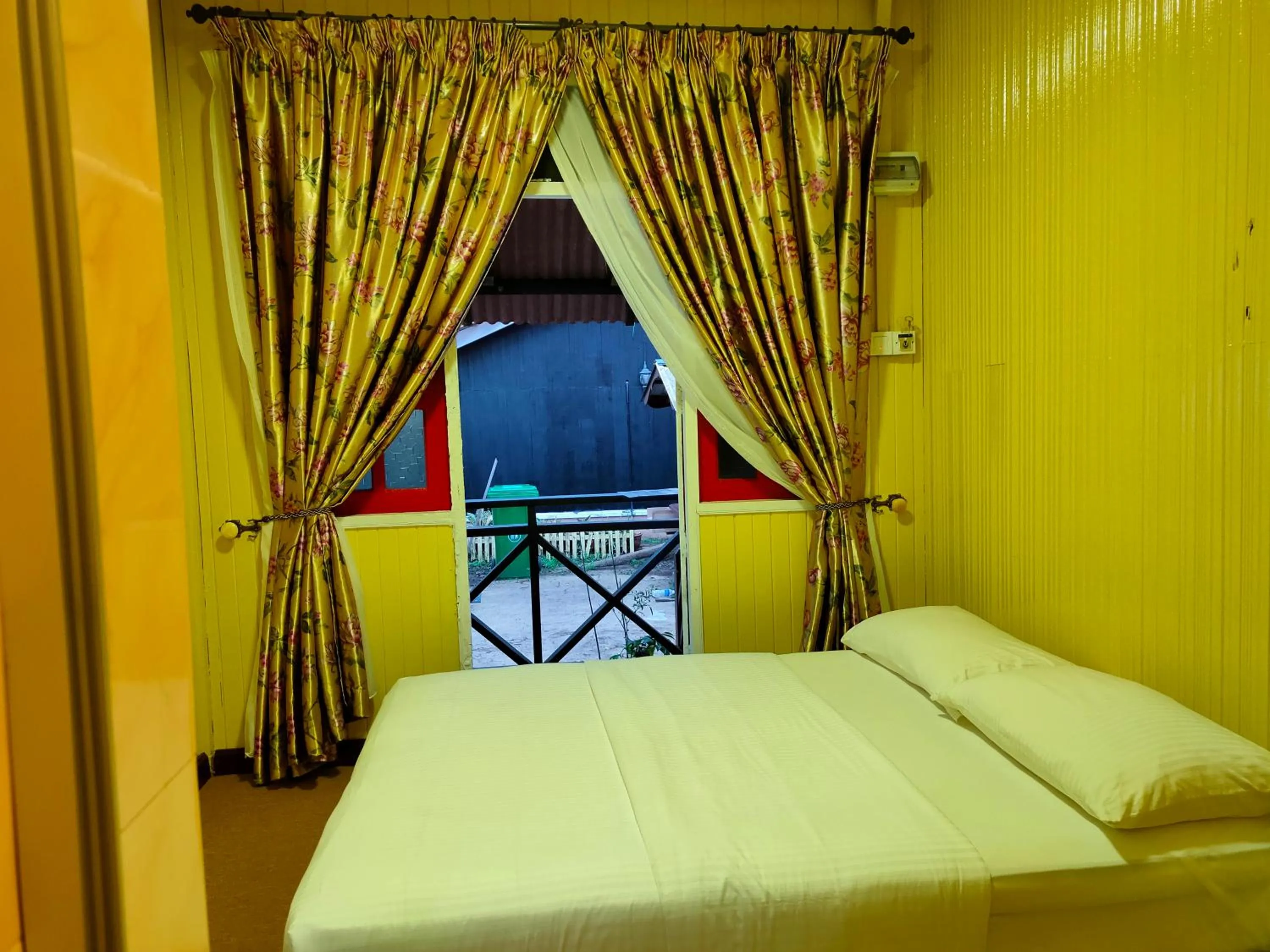 Photo of the whole room in KEMBARA RESORT