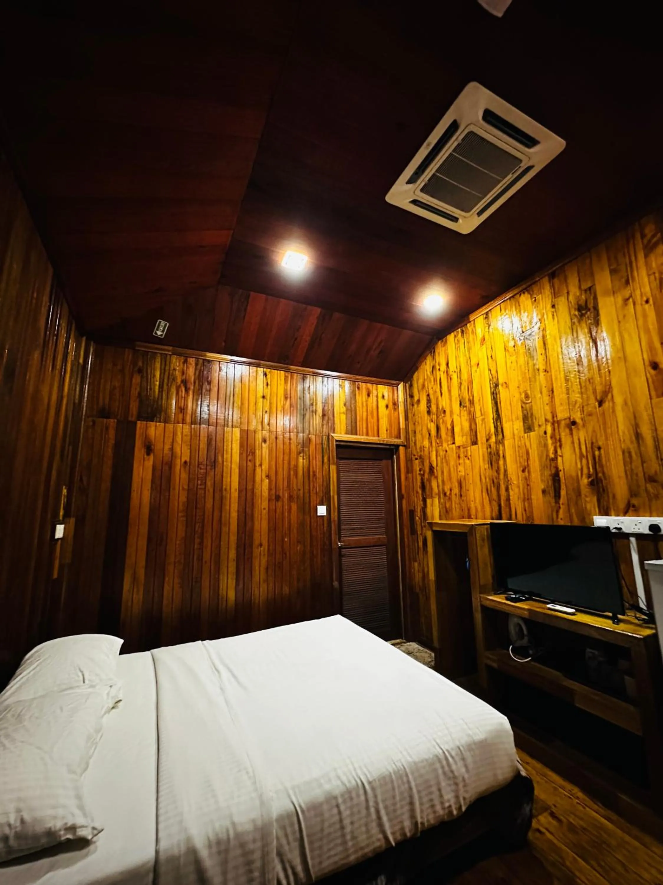 Photo of the whole room in KEMBARA RESORT