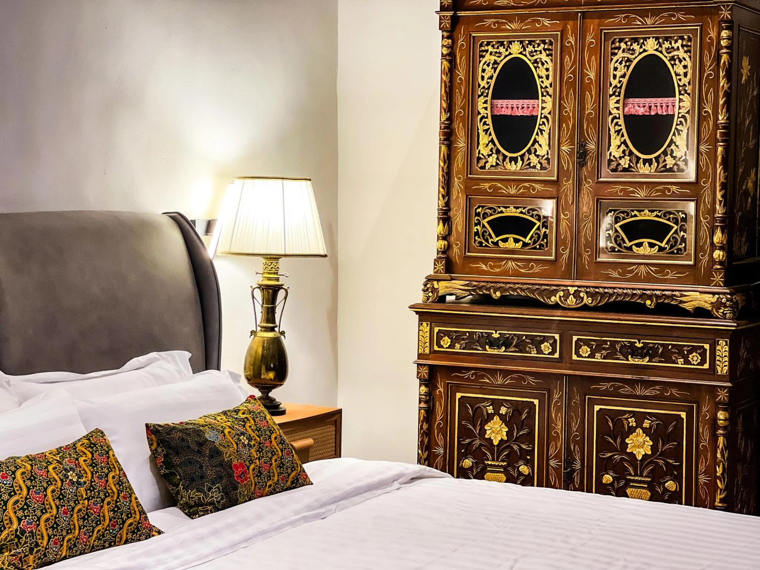 Bed in Peranakan Suites Georgetown