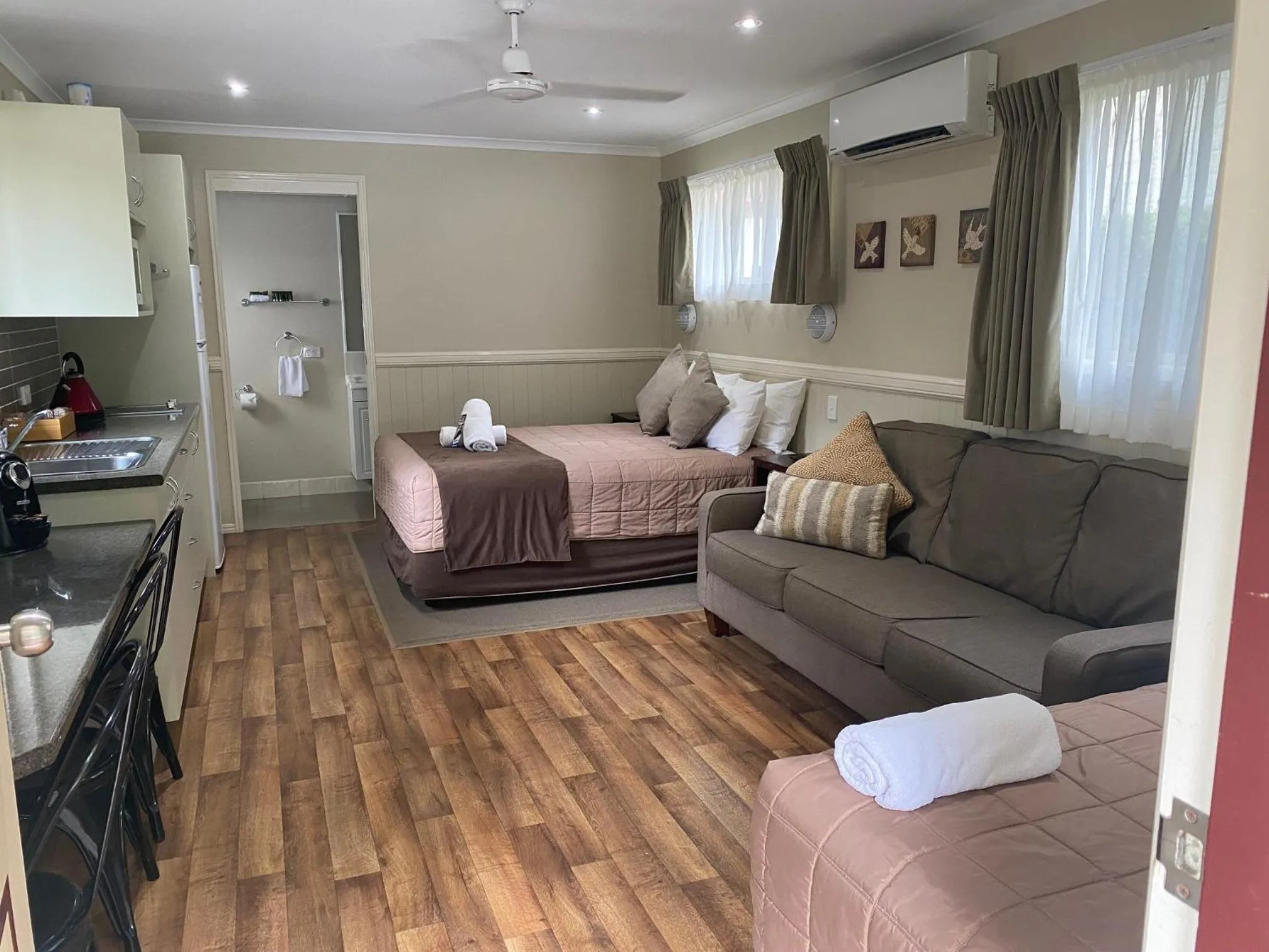 Photo of the whole room in NRMA Atherton Tablelands Holiday Park