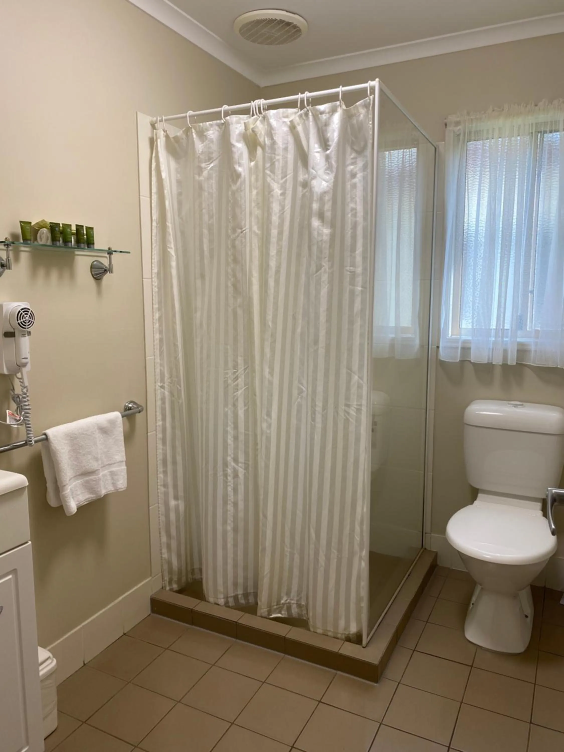 Bathroom in NRMA Atherton Tablelands Holiday Park