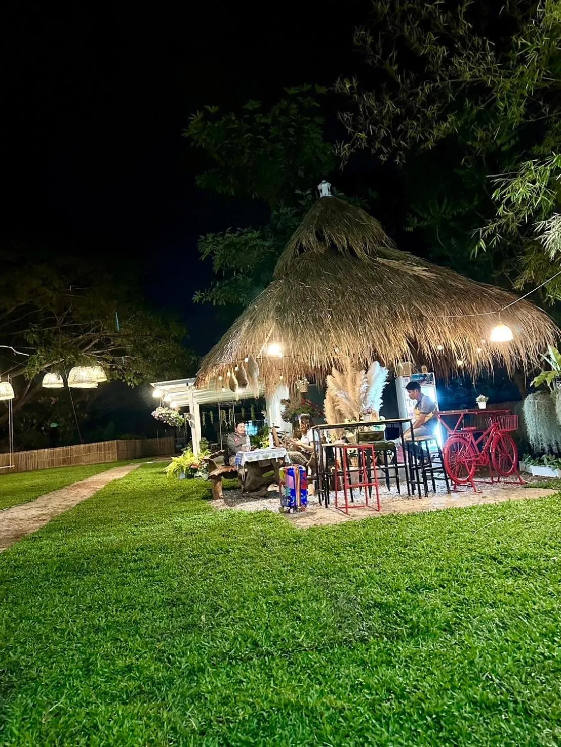 Night in Peang Tara Cafe & Resort