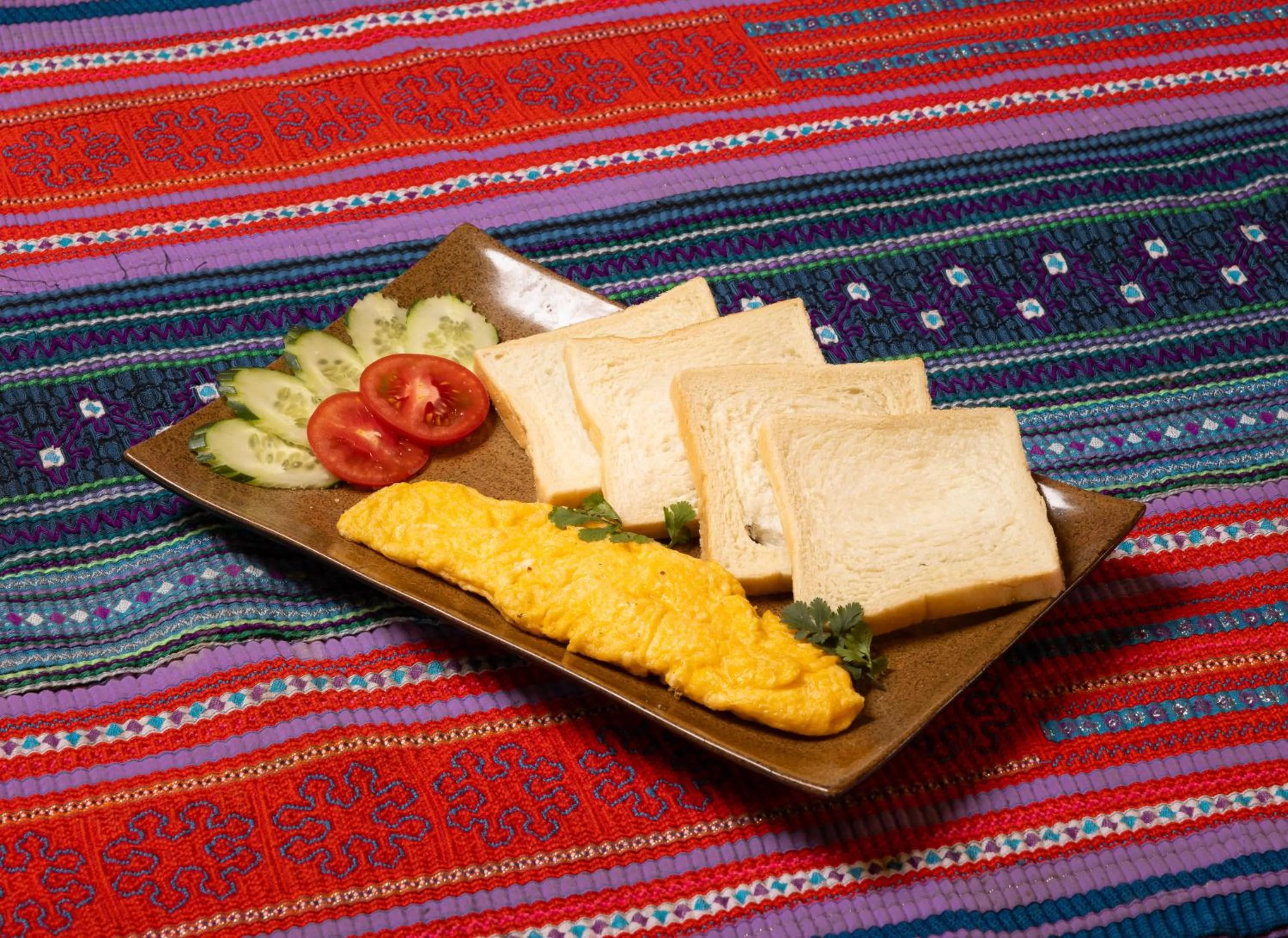 Breakfast in Sapaxa Spring Garden Ecolodge