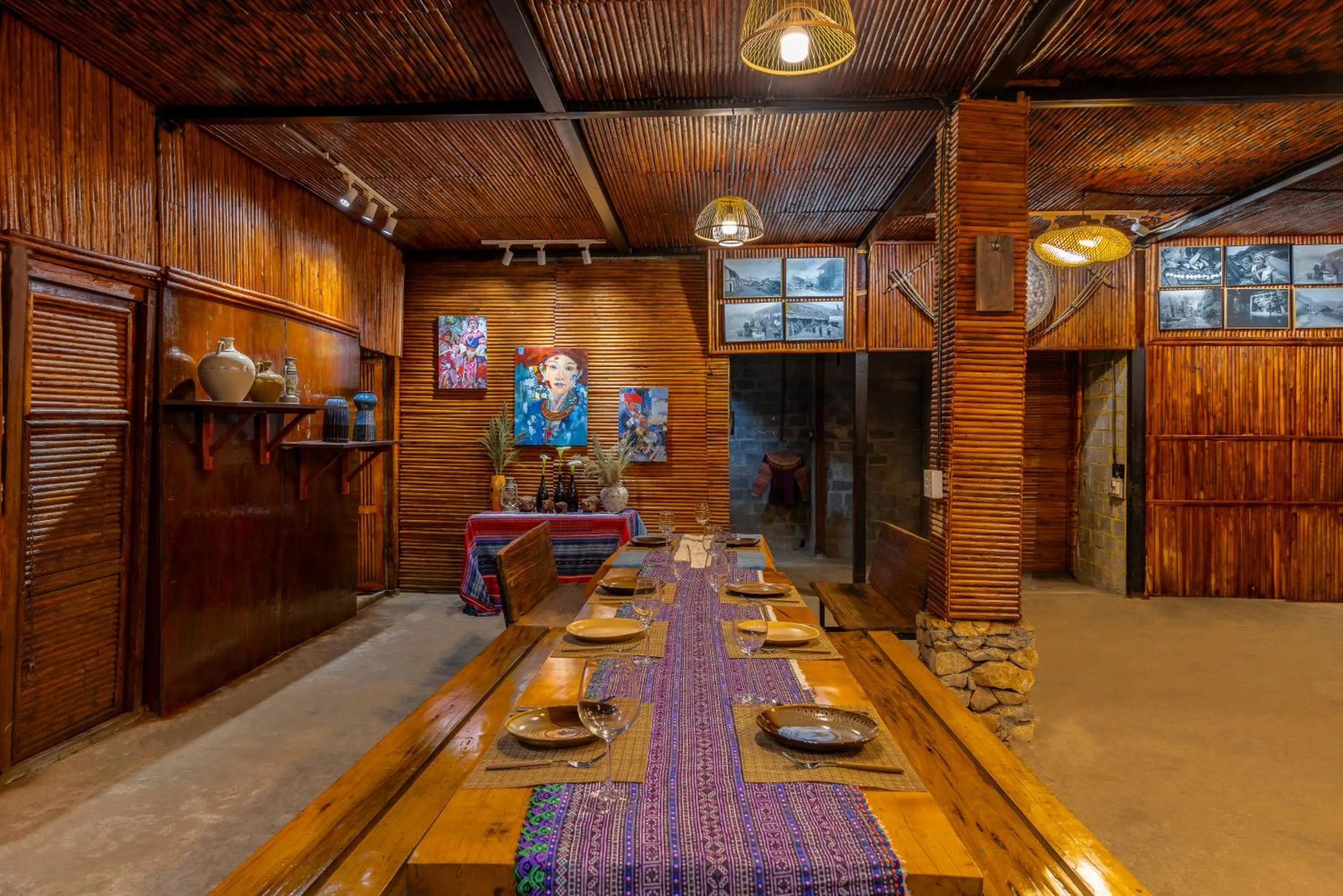 Kitchen or kitchenette in Sapaxa Spring Garden Ecolodge