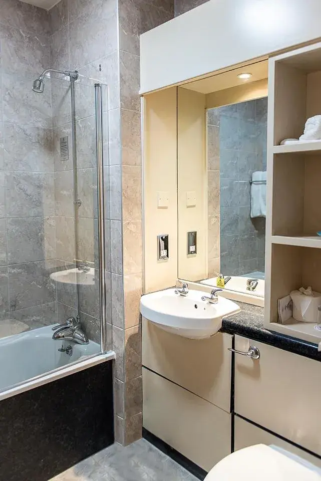 Standard Twin Room - single occupancy in The Parsonage Hotel & Spa Standard Twin Room - single occupancy in The Parsonage Hotel & Spa