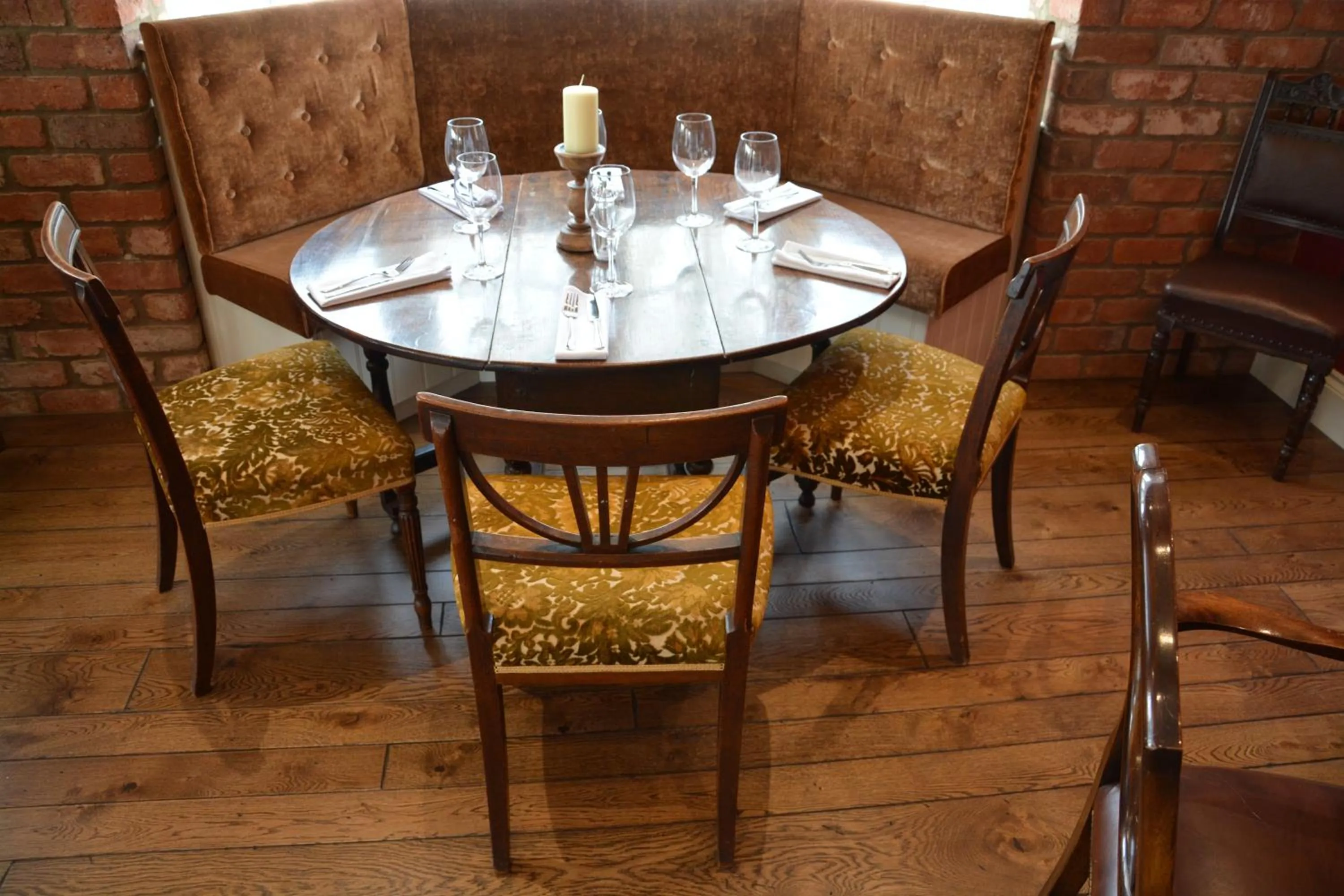 Restaurant/places to eat in The Parsonage Hotel & Spa