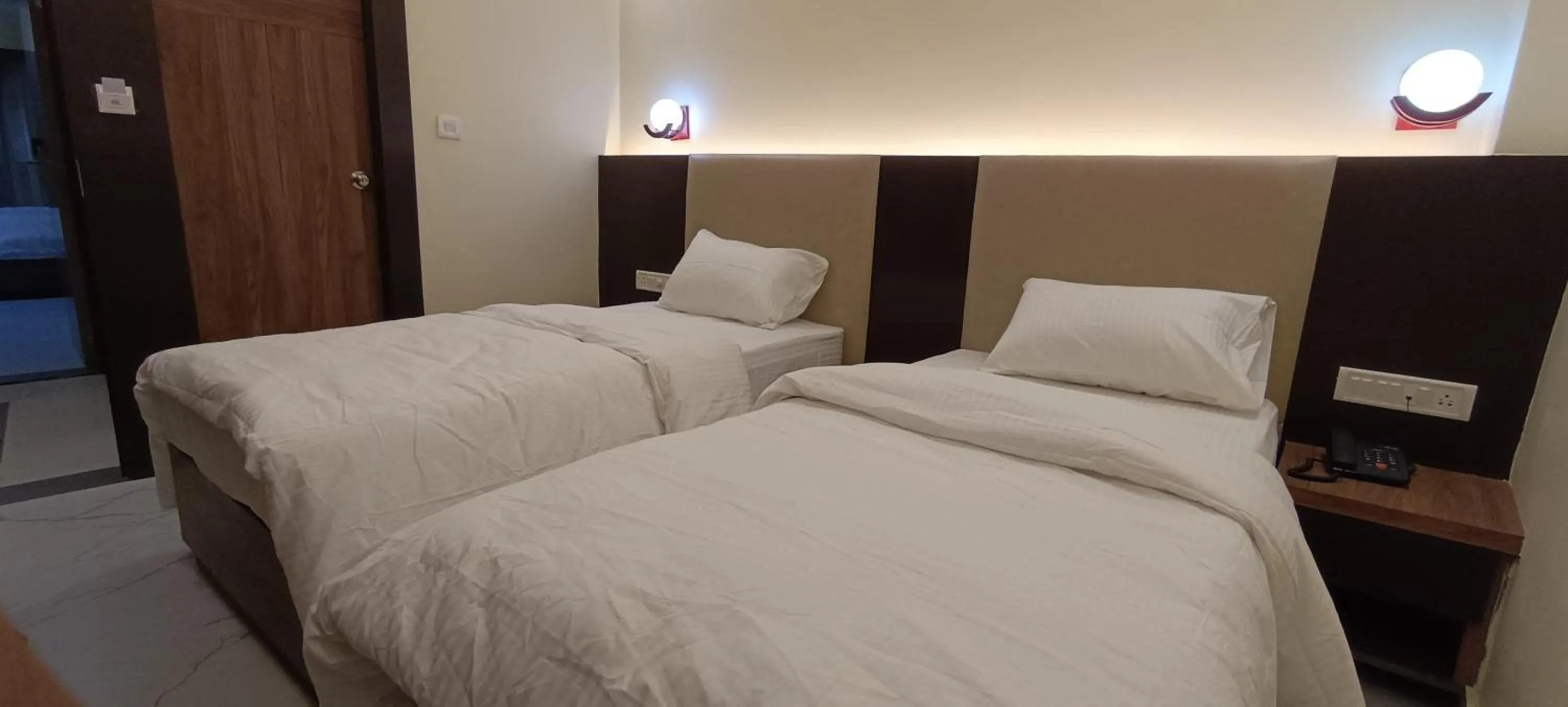 Bedroom, Bed in The Banaras Hotel