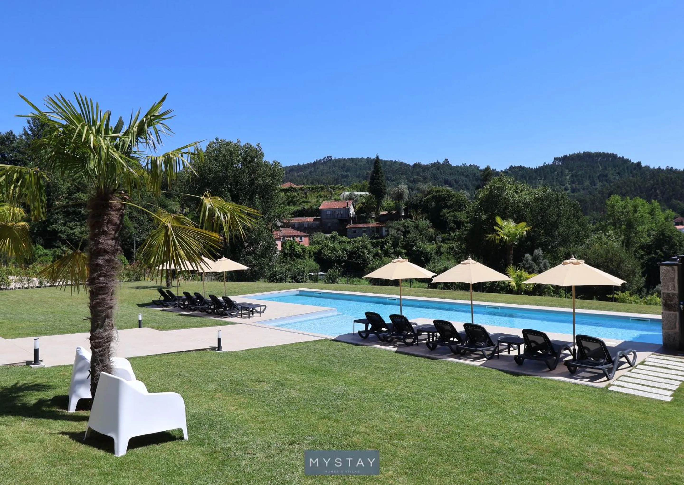 Swimming pool in MyStay - Casa d'Henrique