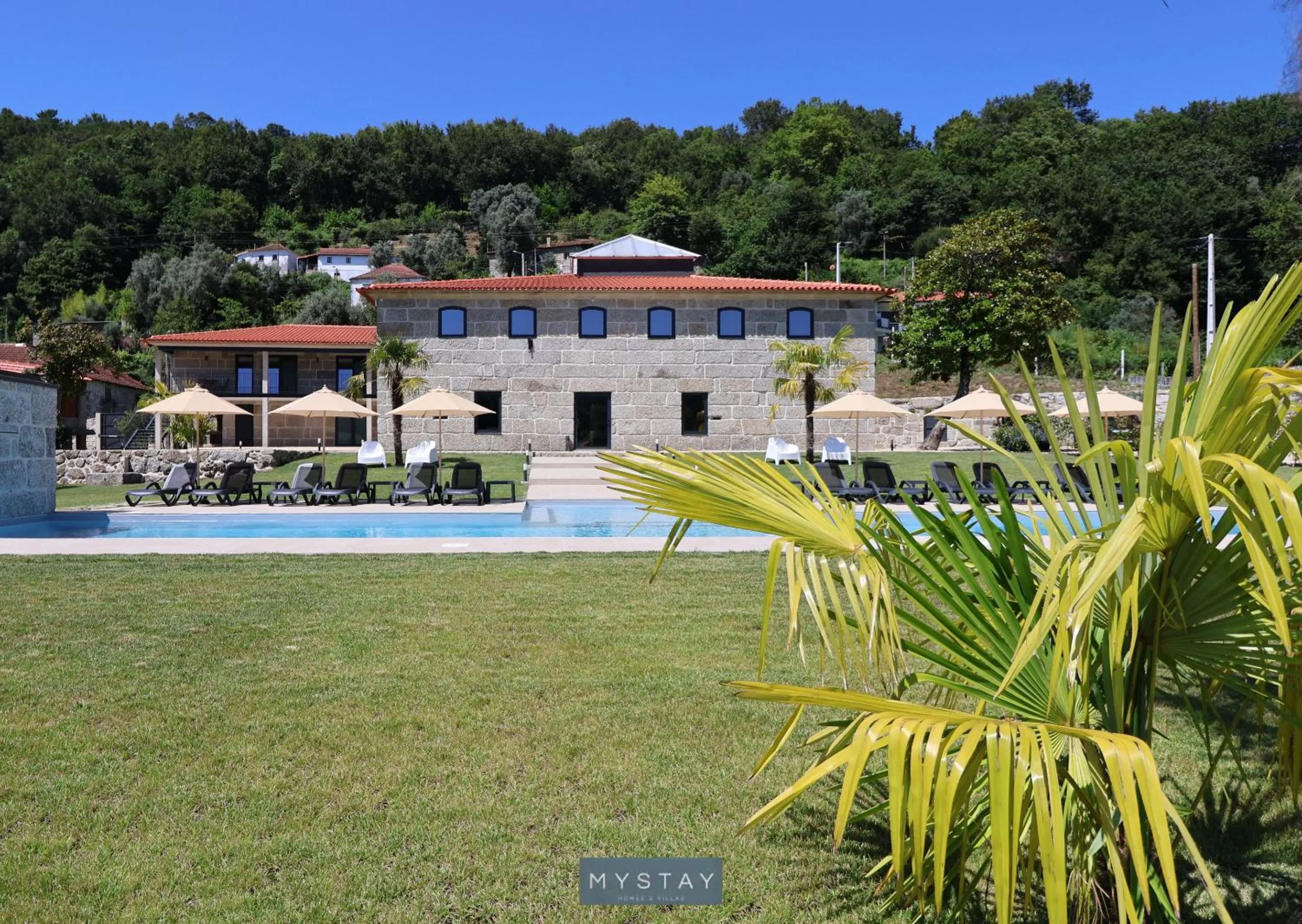 Swimming pool in MyStay - Casa d'Henrique