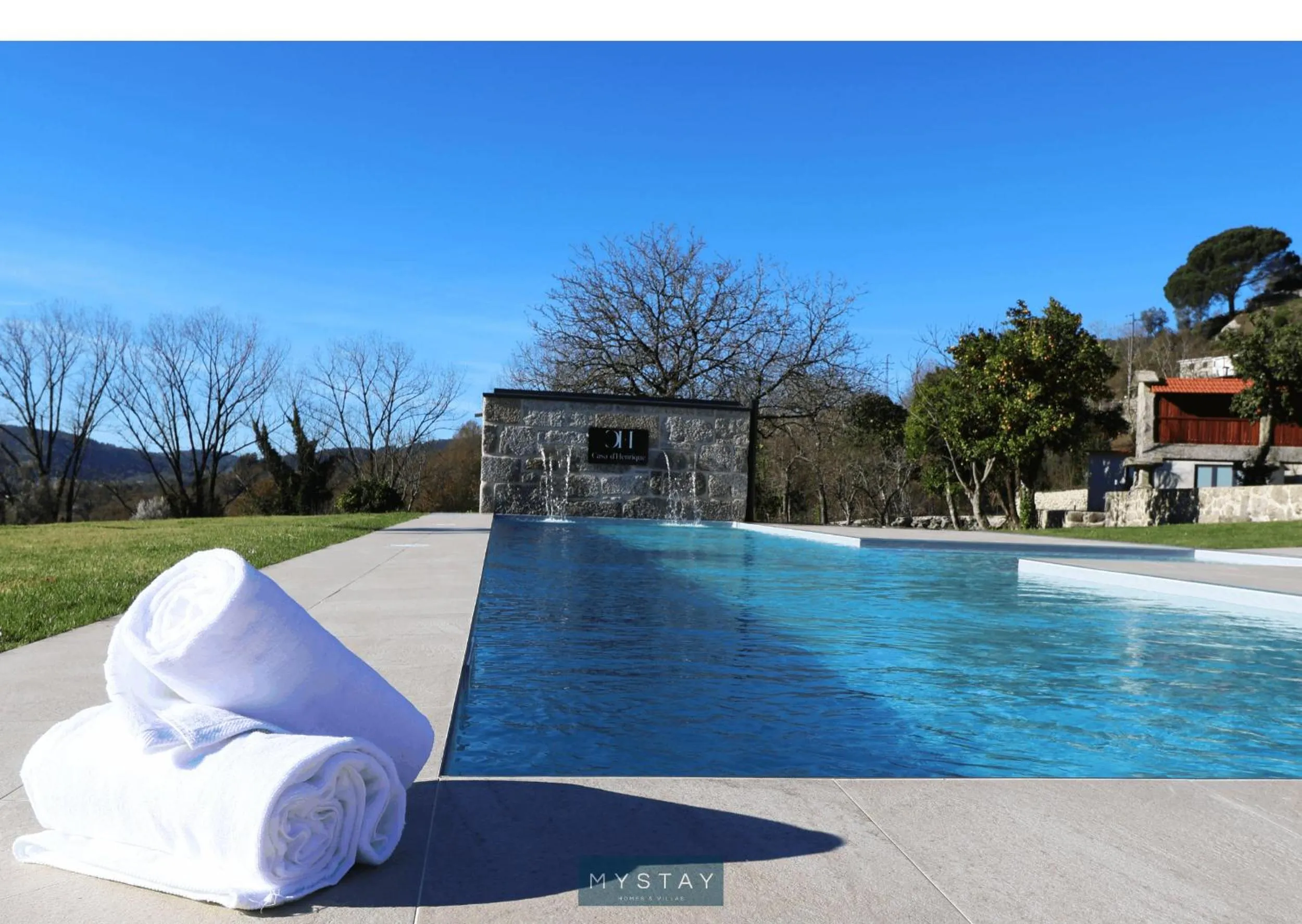 Swimming pool in MyStay - Casa d'Henrique