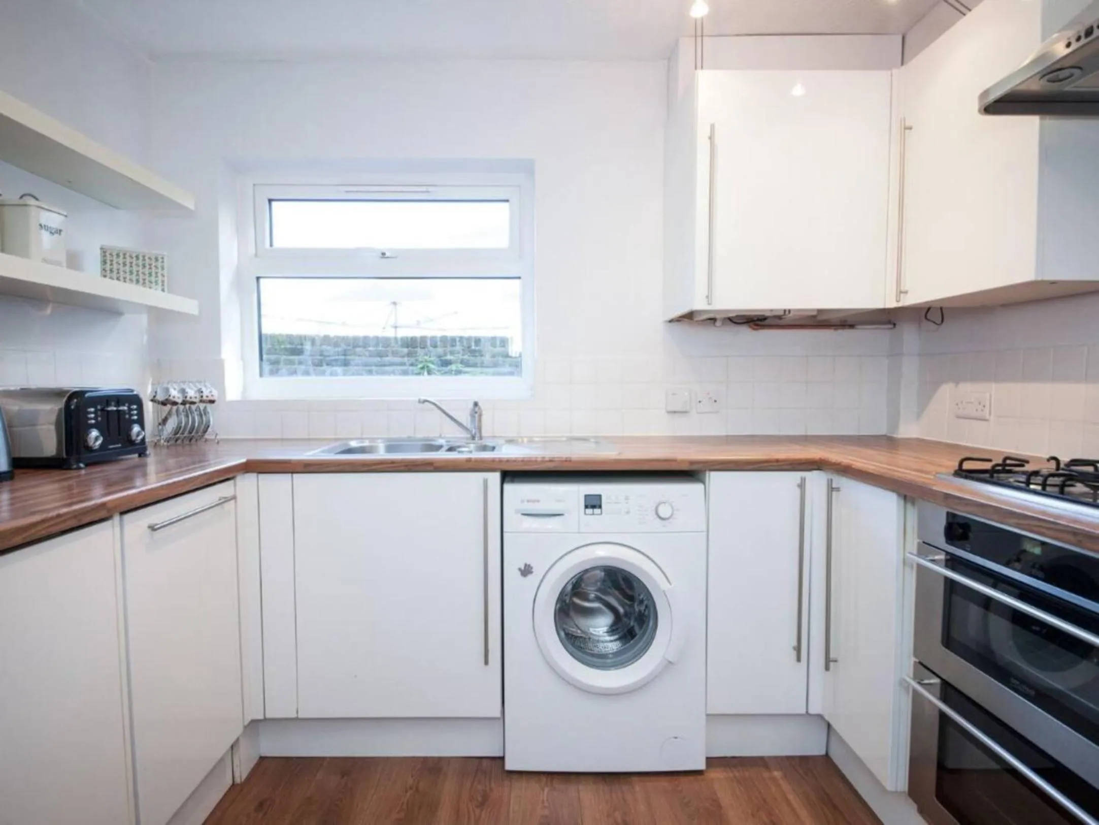 Kitchen or kitchenette in The Blue House
