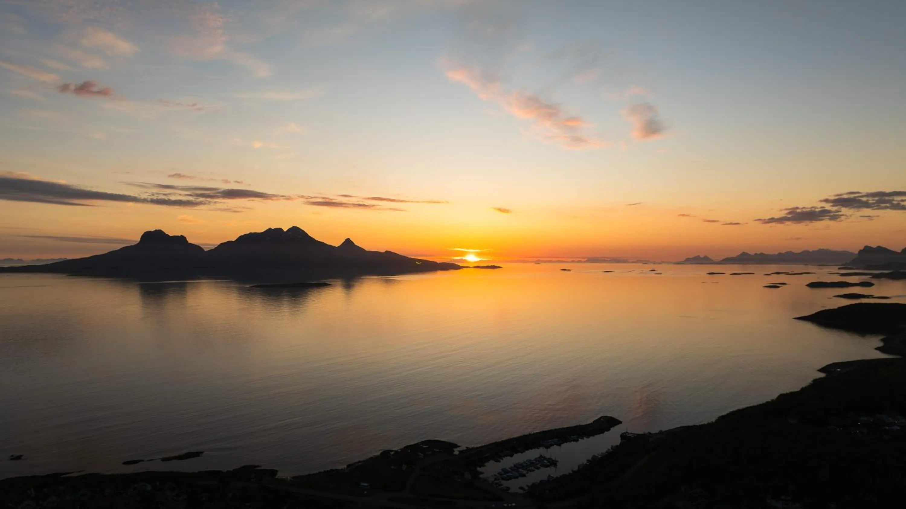 Natural landscape in Wood Hotel Bodø