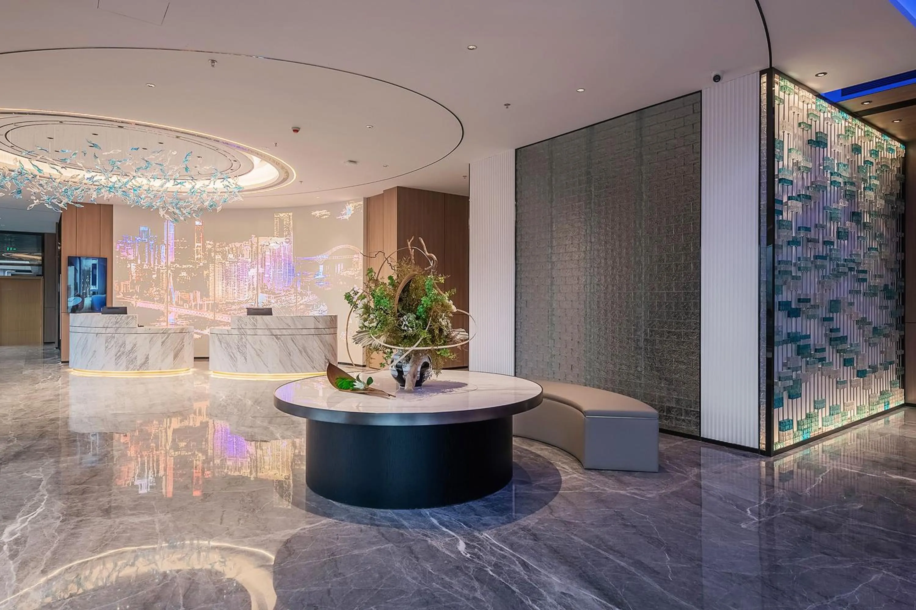 Lobby or reception in Holiday Inn Express Chongqing Nanbin Road by IHG