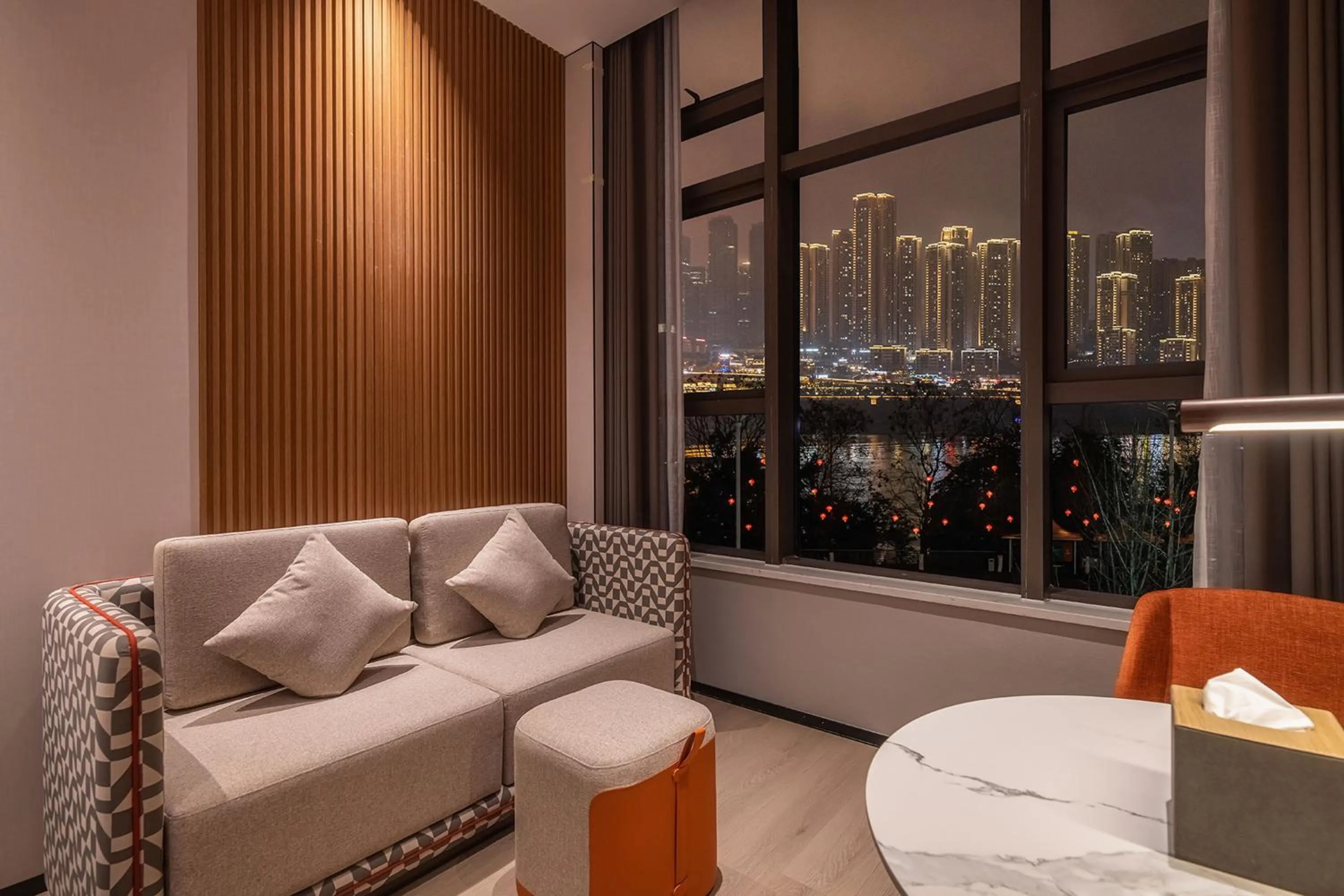 Photo of the whole room in Holiday Inn Express Chongqing Nanbin Road by IHG