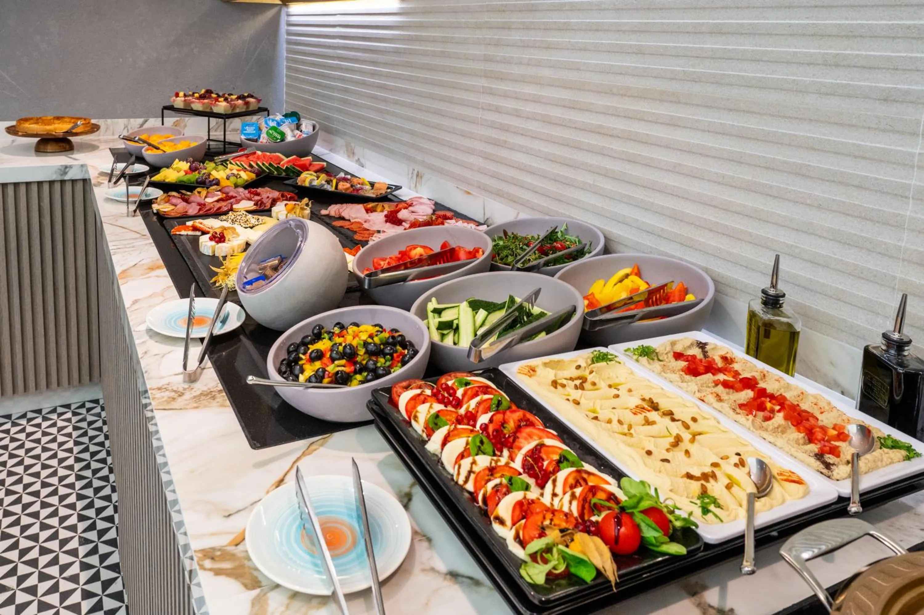 Buffet breakfast in Crowne Plaza Constanta - Mamaia Beach by IHG