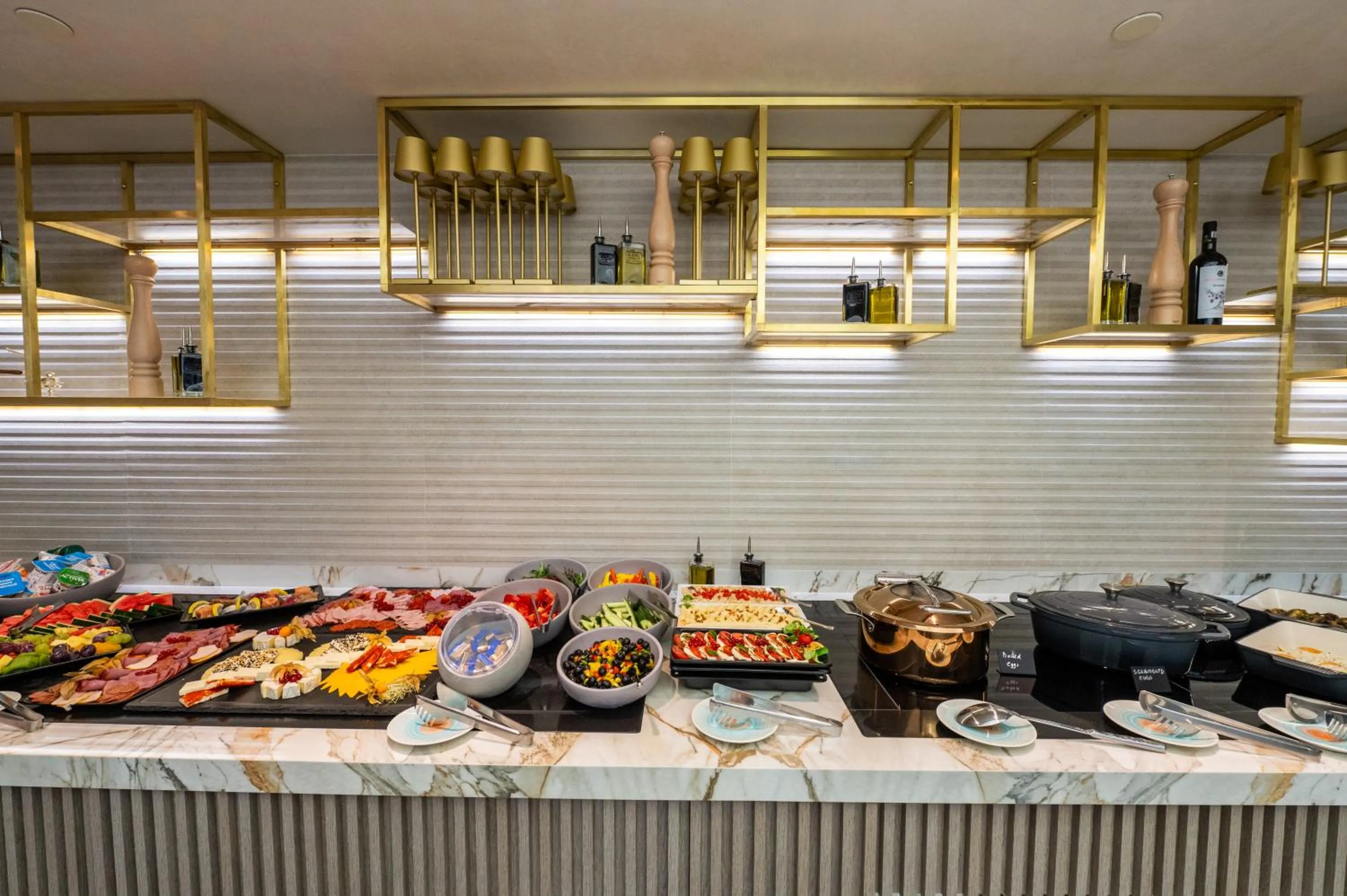 Buffet breakfast in Crowne Plaza Constanta - Mamaia Beach by IHG