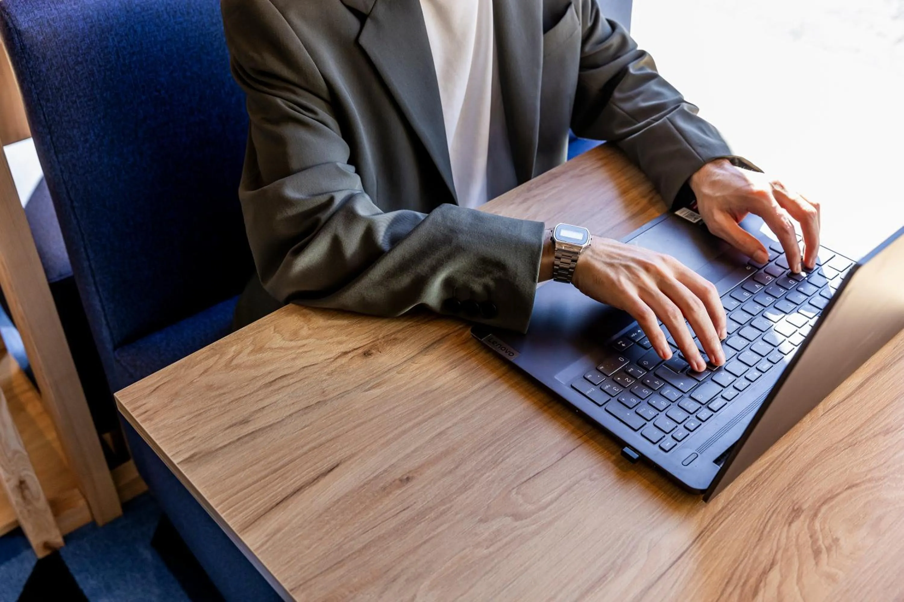 Seating area in Holiday Inn Express Porto - Boavista by IHG