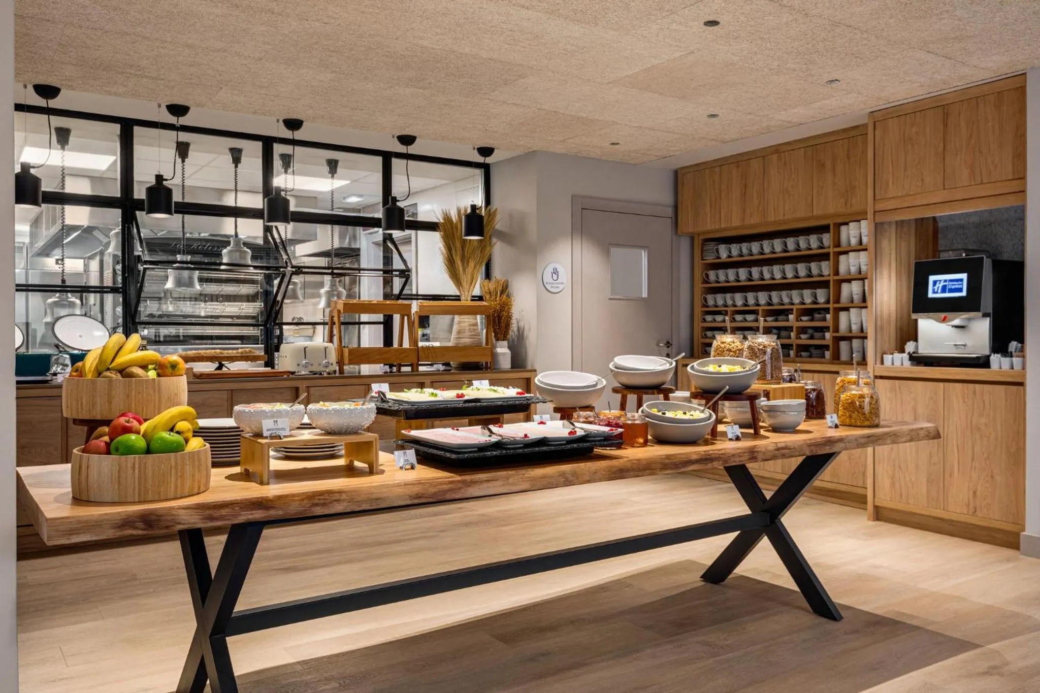 Breakfast in Holiday Inn Express Porto - Boavista by IHG