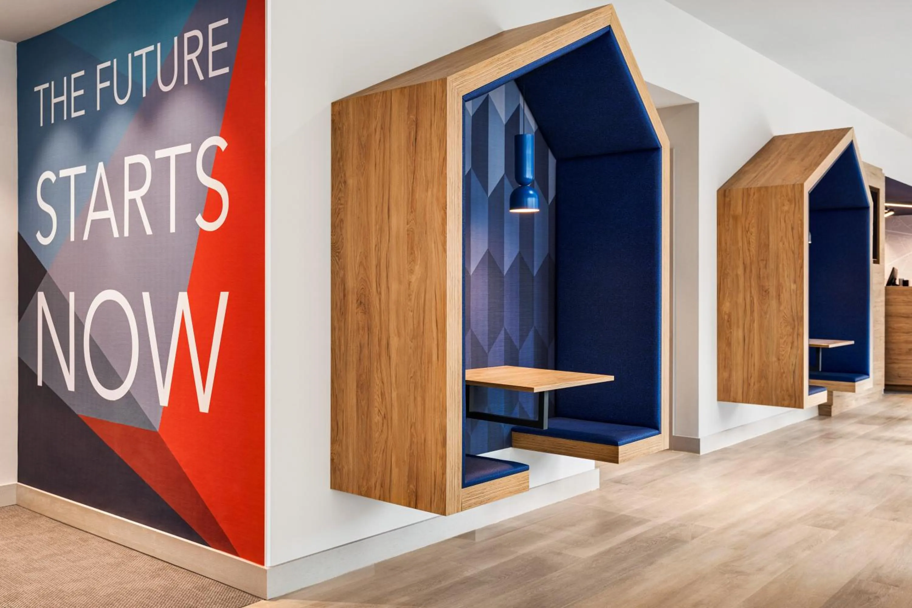 Business facilities in Holiday Inn Express Porto - Boavista by IHG