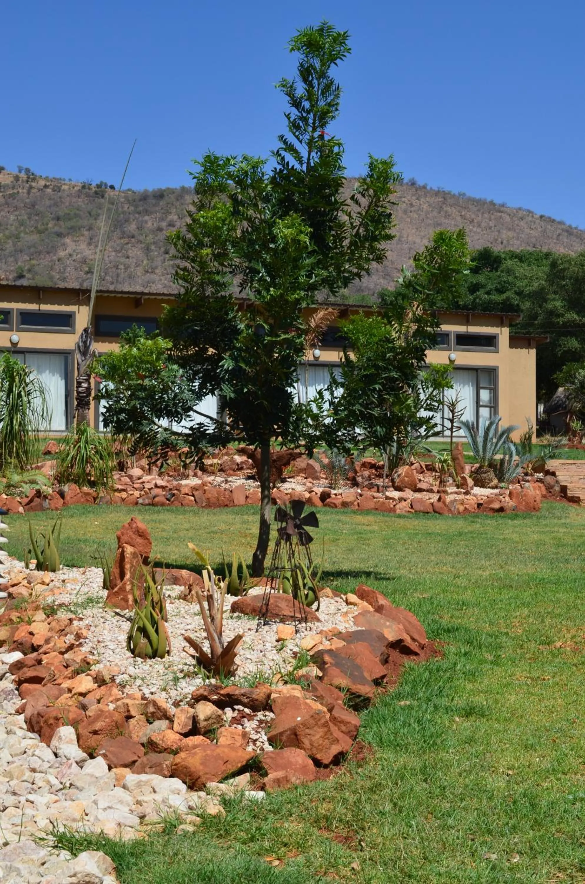 Garden in Manor Hills Guest Lodge