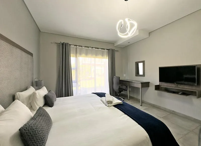 Bed in Manor Hills Guest Lodge