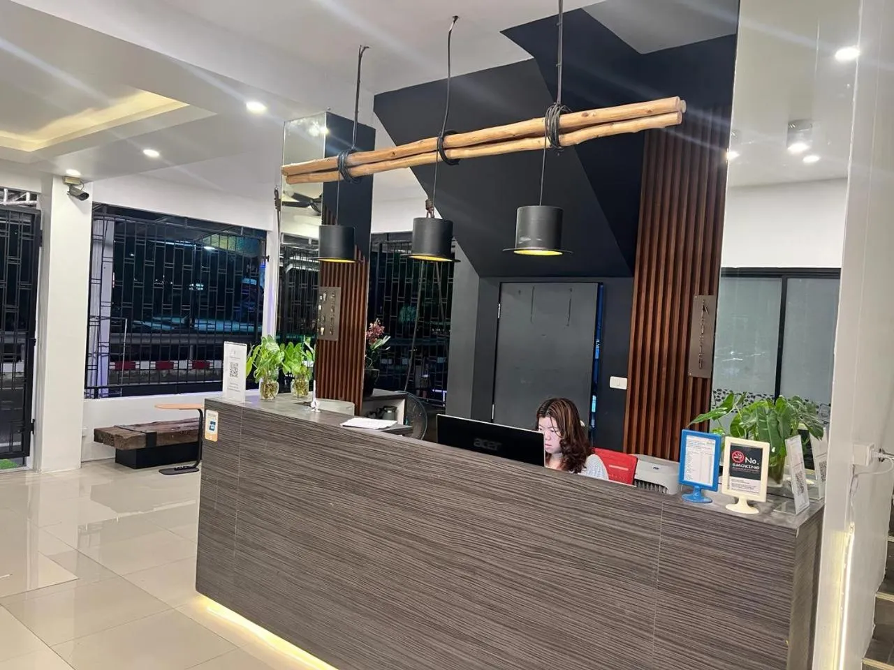 Lobby or reception in Hotel The Journey Patong New