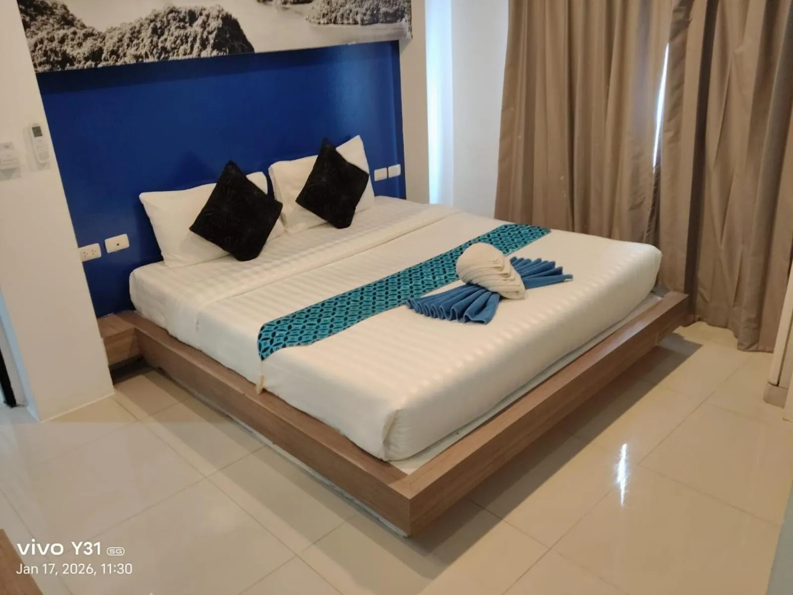 Bed in Hotel The Journey Patong New