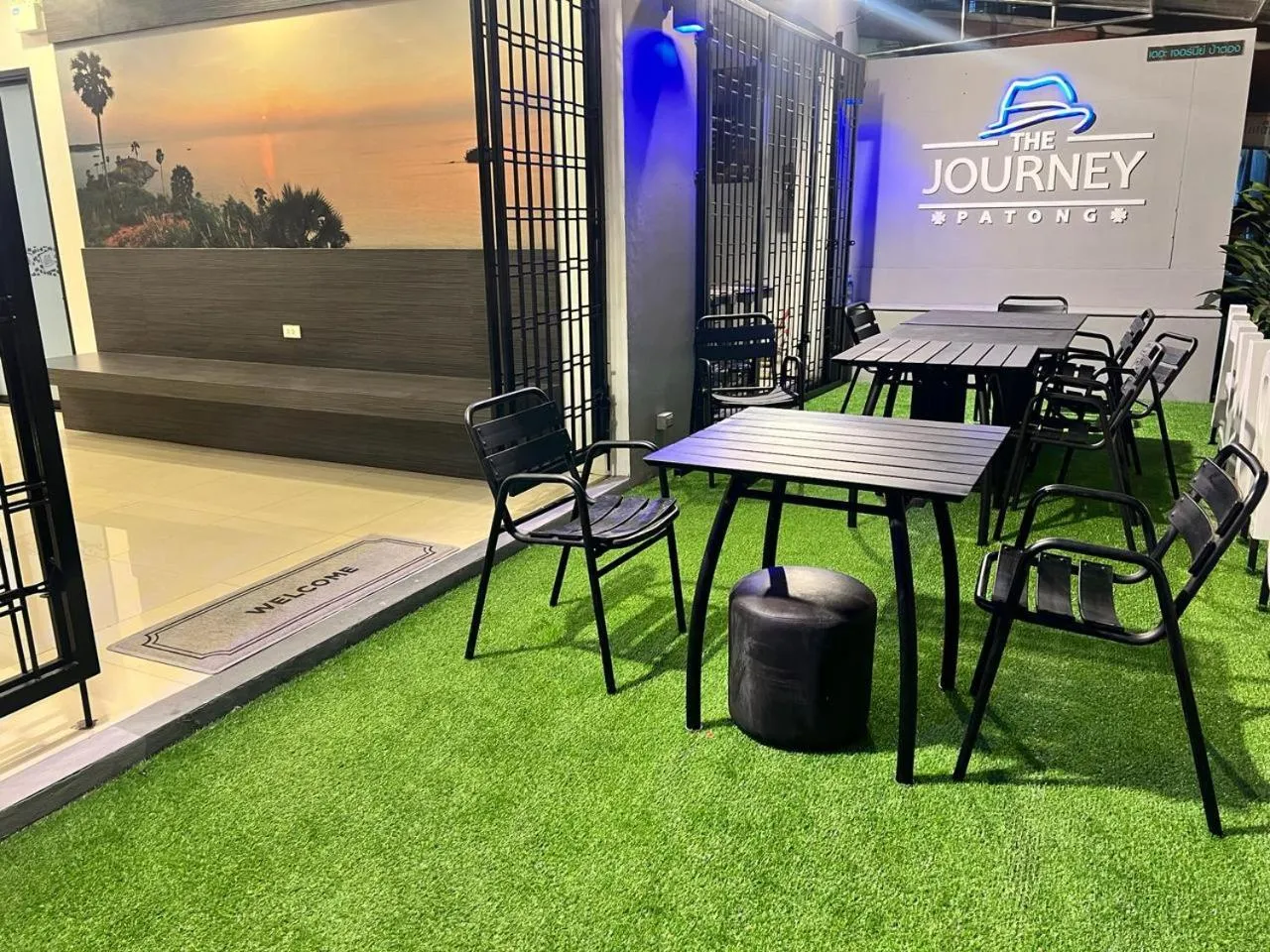 Lobby or reception in Hotel The Journey Patong New