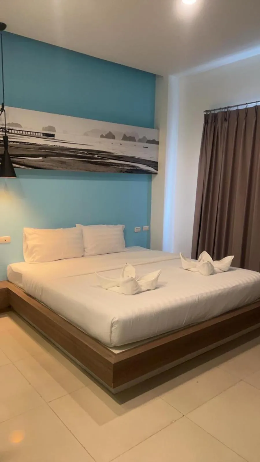 Photo of the whole room, Bed in Hotel The Journey Patong New