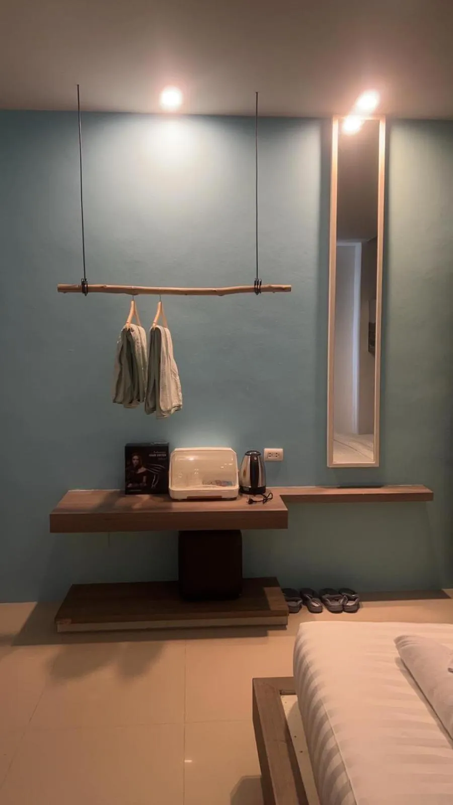 towels, Bed in Hotel The Journey Patong New