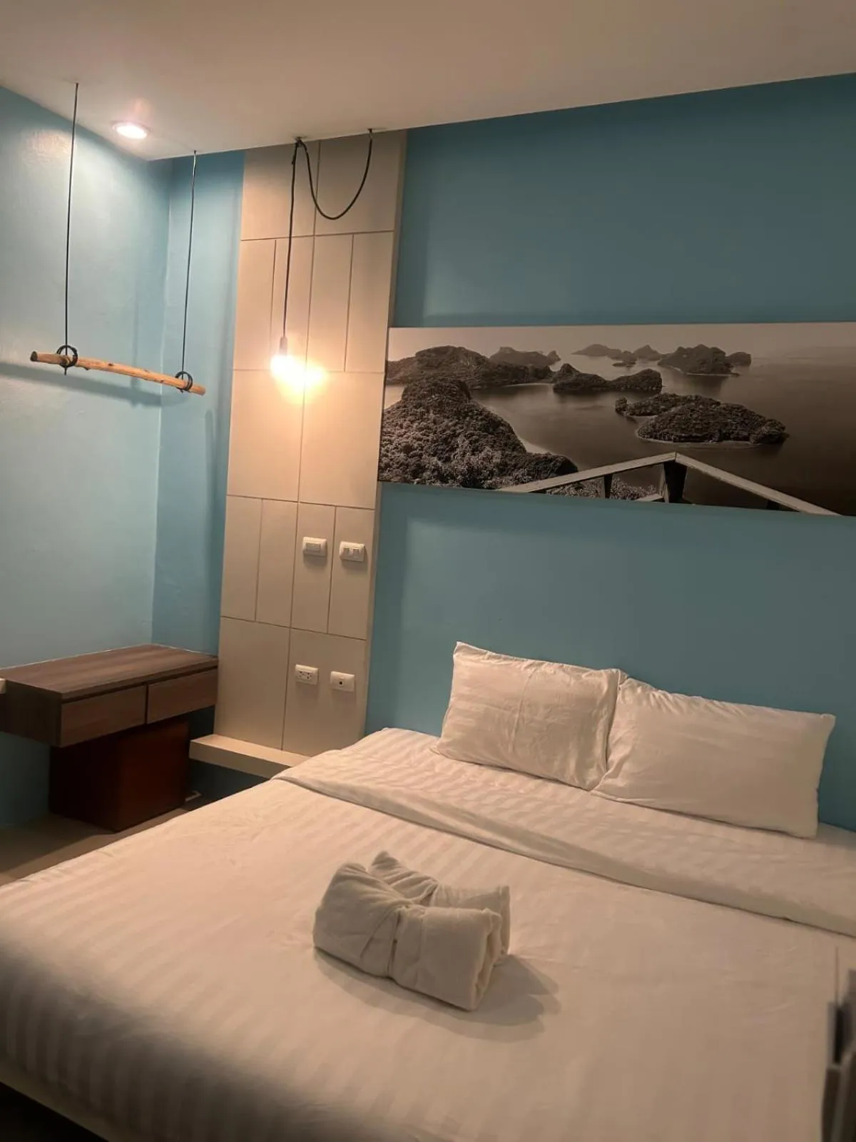 Bedroom, Bed in Hotel The Journey Patong New